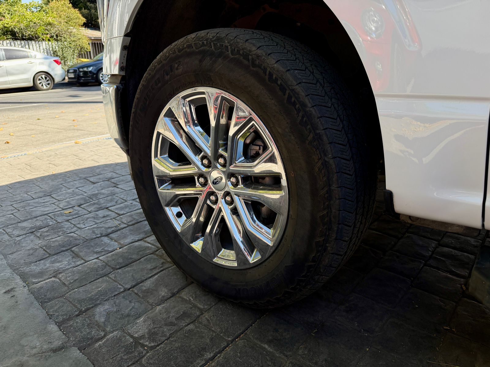 Ford F150 Lariat — foto 33 de 36