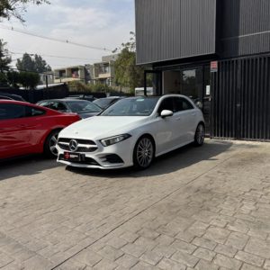 Mercedes Benz A250 AMG Line