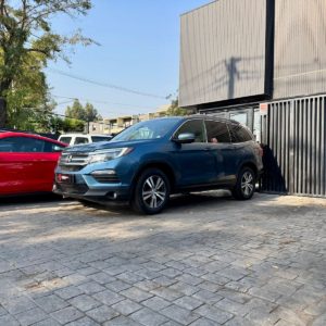 Honda Pilot Touring 4x4