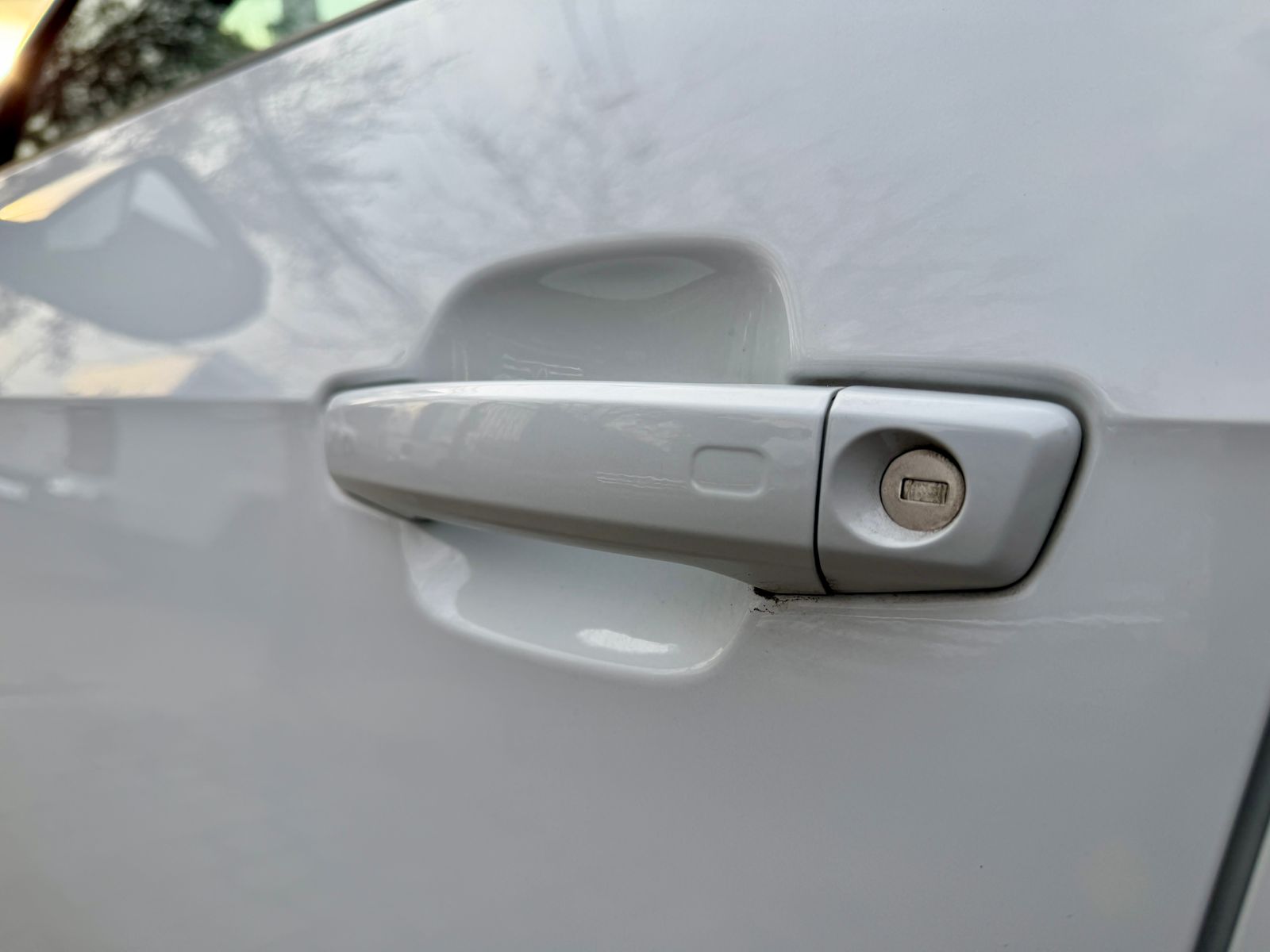 Audi Q2 — foto 27 de 28