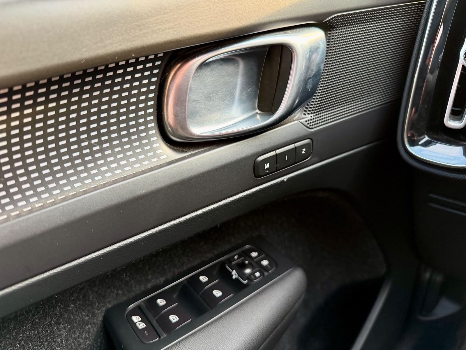 Volvo Xc40 T5 R-Desing Plus — foto 23 de 23