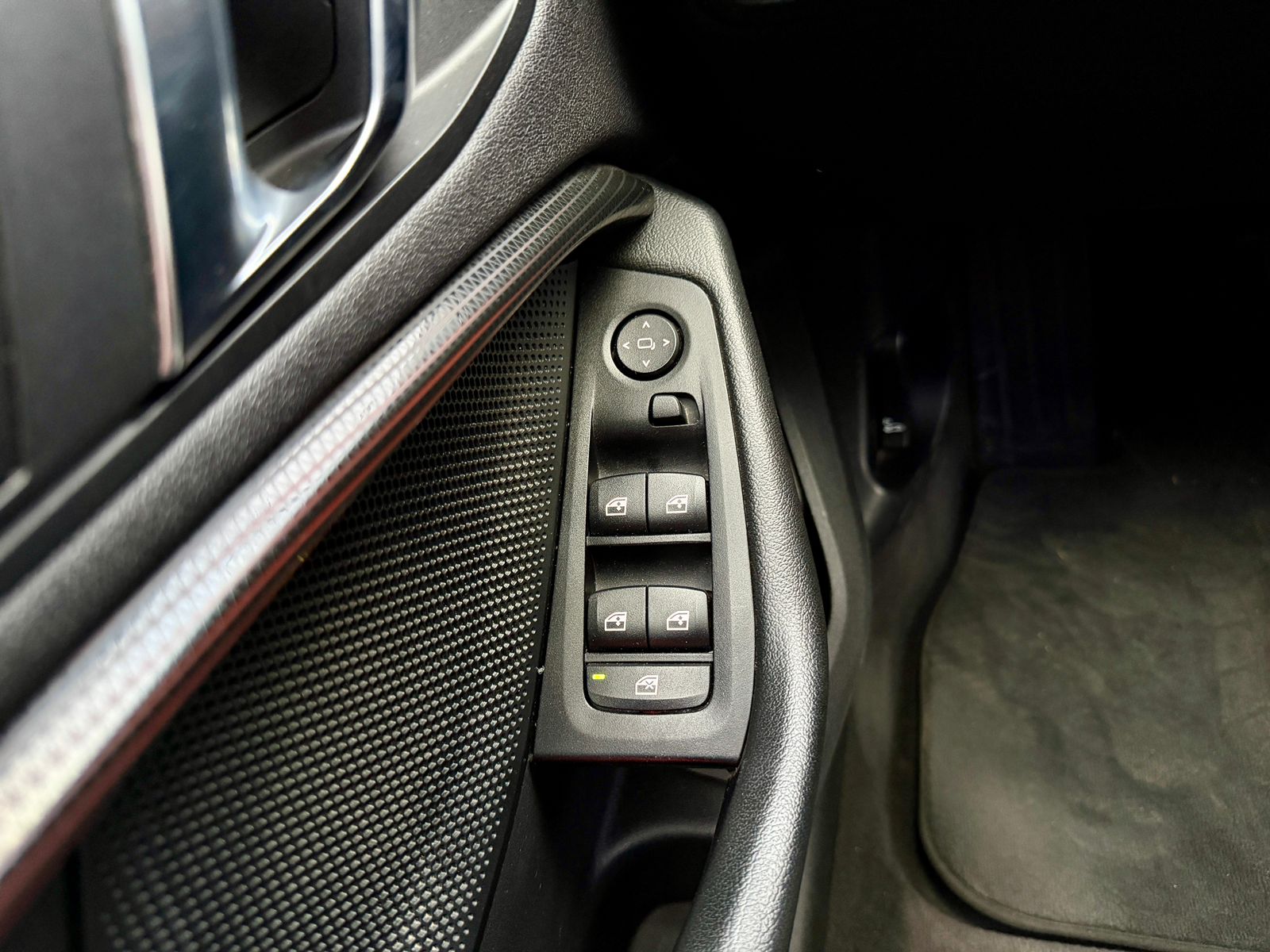 BMW 118I — foto 21 de 21