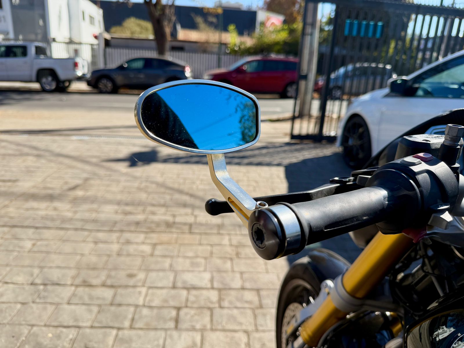 BMW R Ninet 1200 — foto 7 de 14