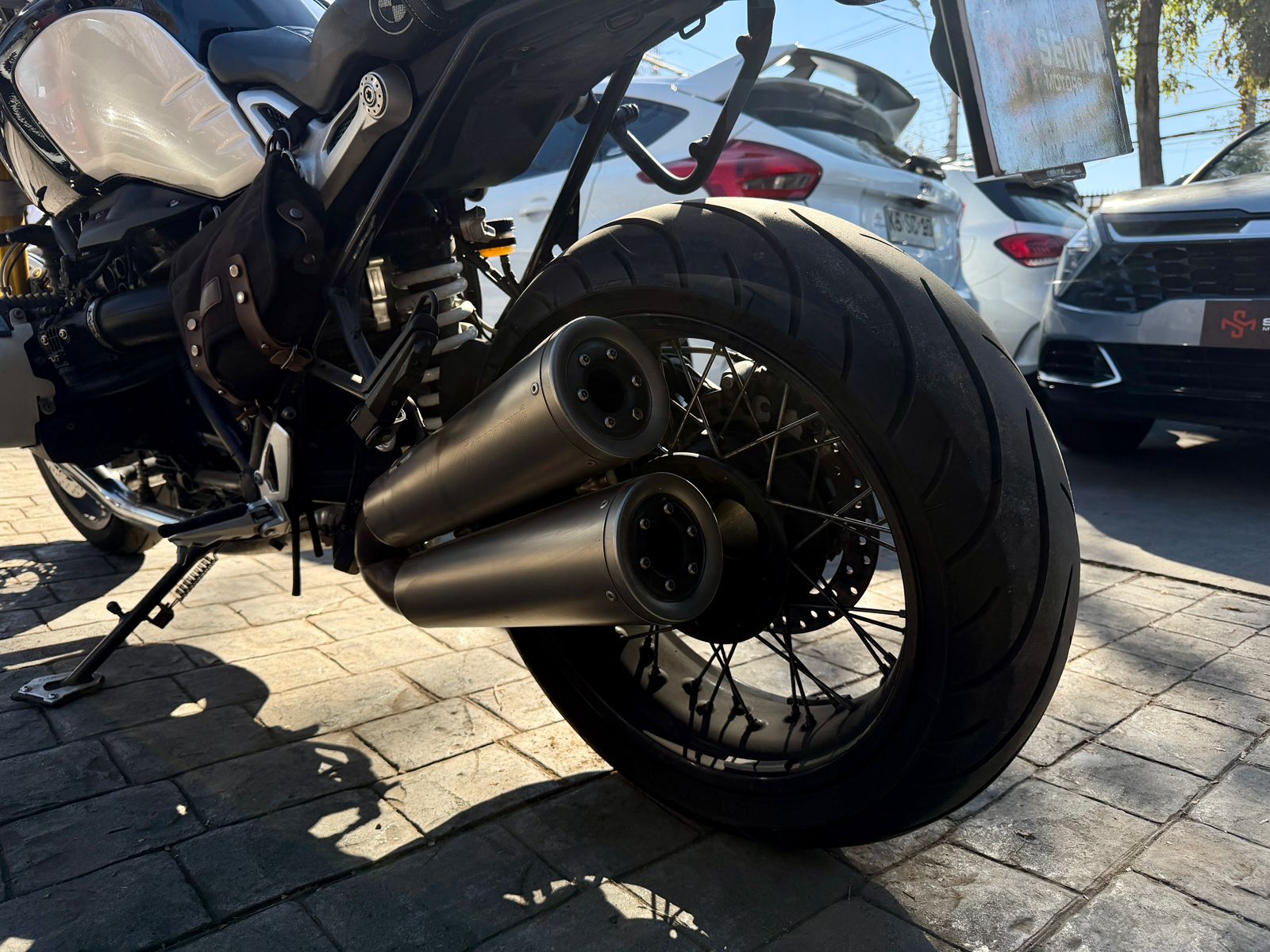 BMW R Ninet 1200 — foto 11 de 14