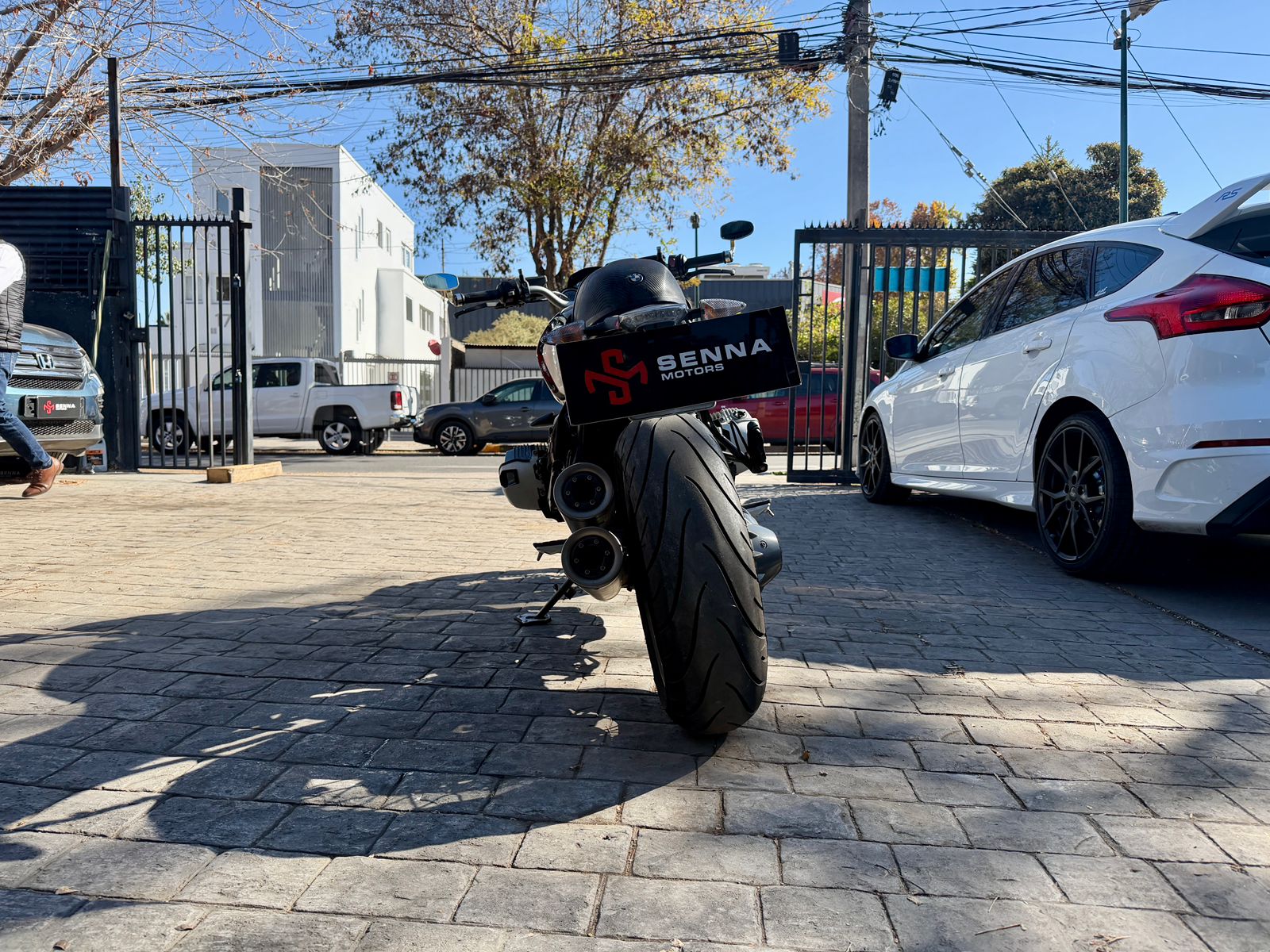 BMW R Ninet 1200 — foto 4 de 14