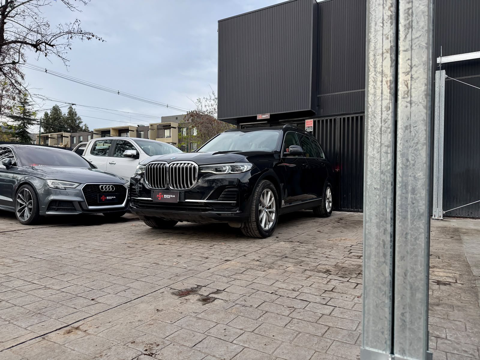 BMW X7 3.0 X-DRIVE 30D EXECUTIVE 4X4 AT 2022, foto 1 de 20