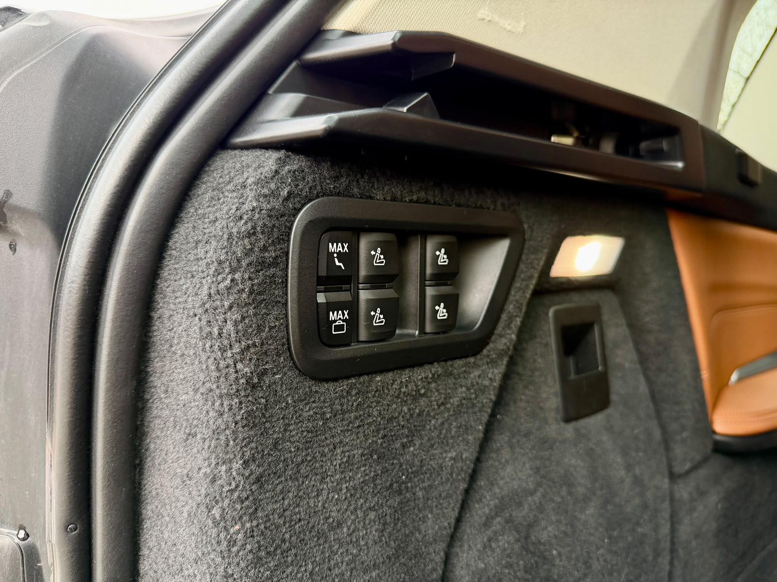 BMW X7 — foto 30 de 31