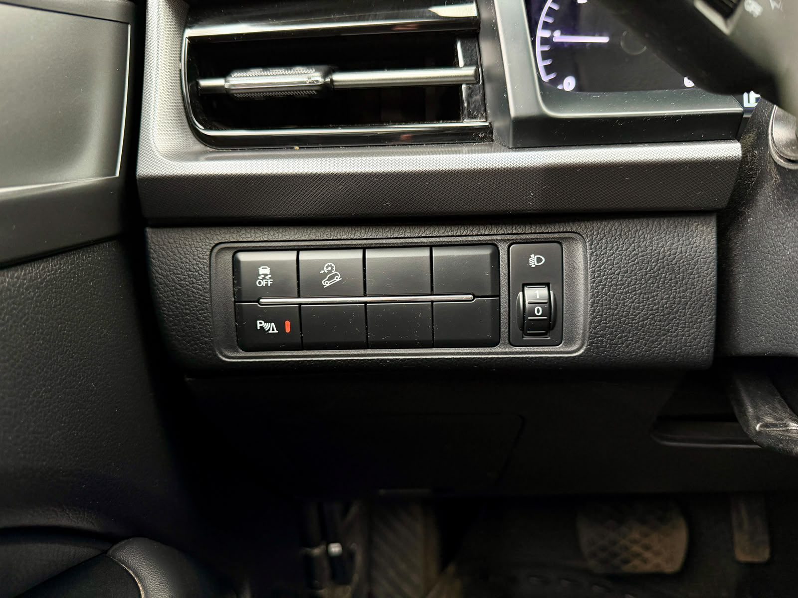 SsangYong Grand Musso — foto 21 de 23