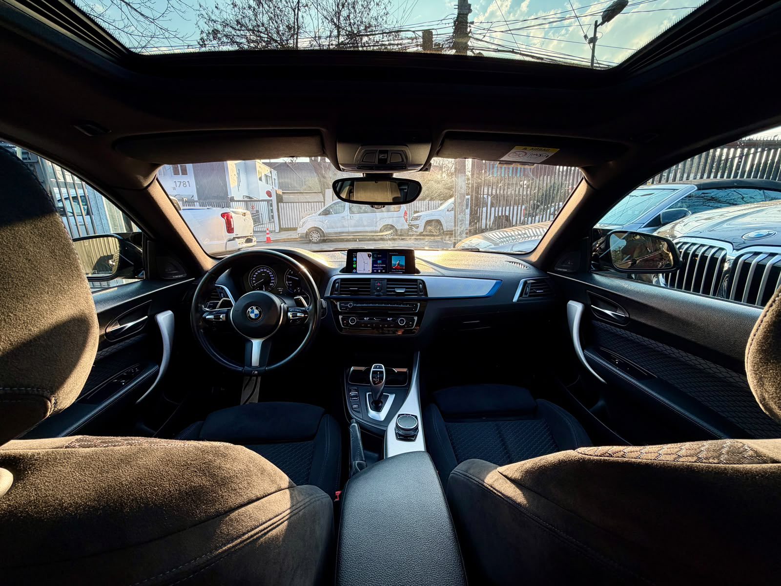 BMW M240I — foto 12 de 25