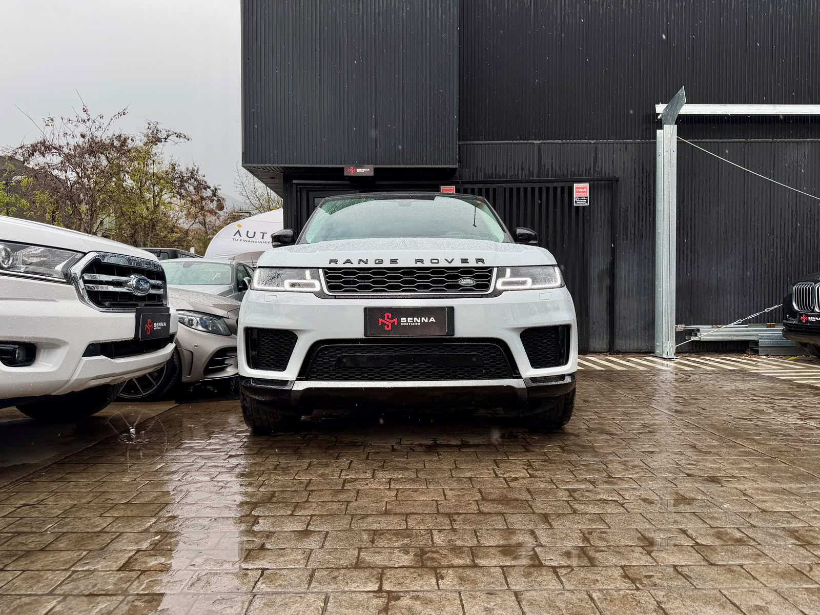 Land Rover Range Rovert Sport — foto 2 de 27