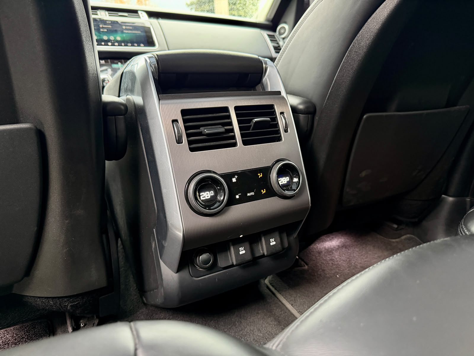 Land Rover Range Rovert Sport — foto 15 de 27