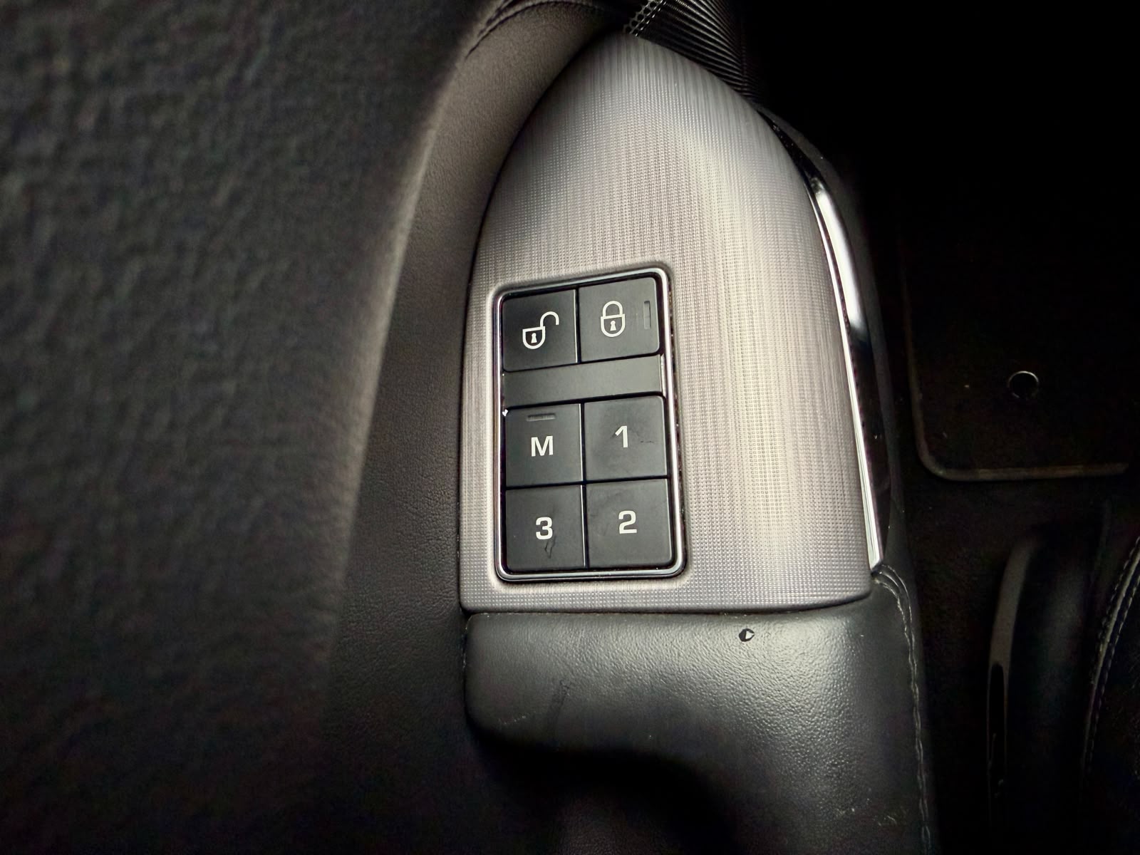 Land Rover Range Rovert Sport — foto 23 de 27
