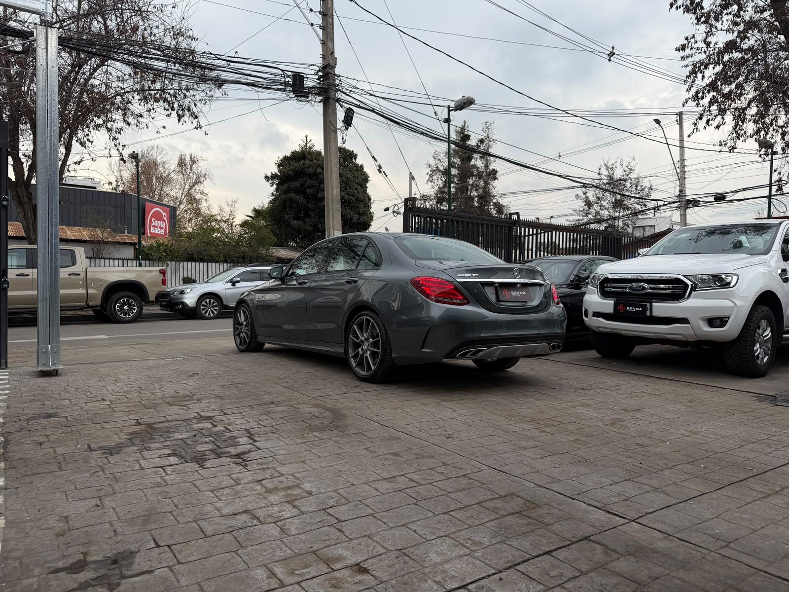 Mercedes-Benz C43 Amg 4Matic — foto 7 de 25