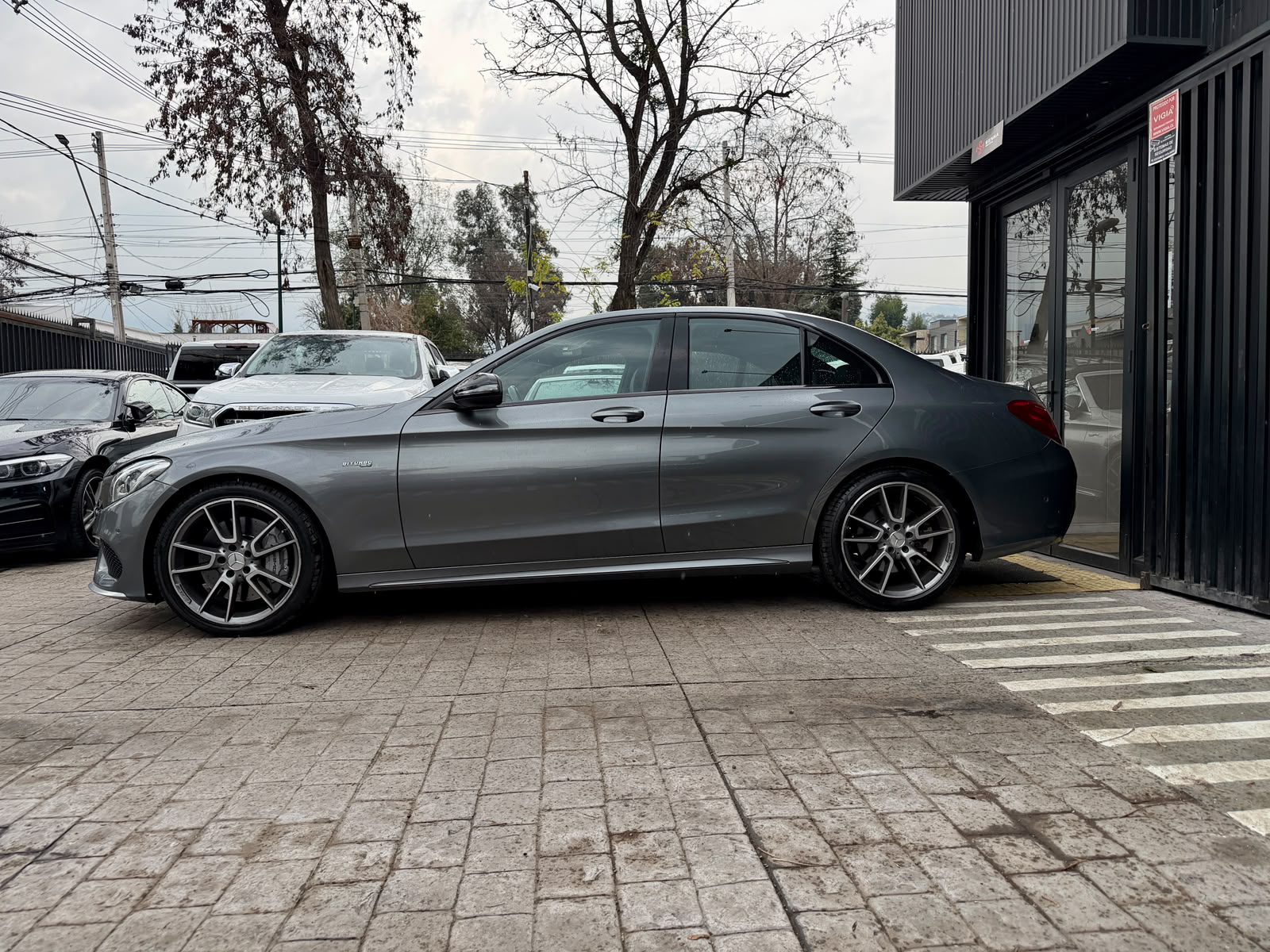Mercedes-Benz C43 Amg 4Matic — foto 8 de 25