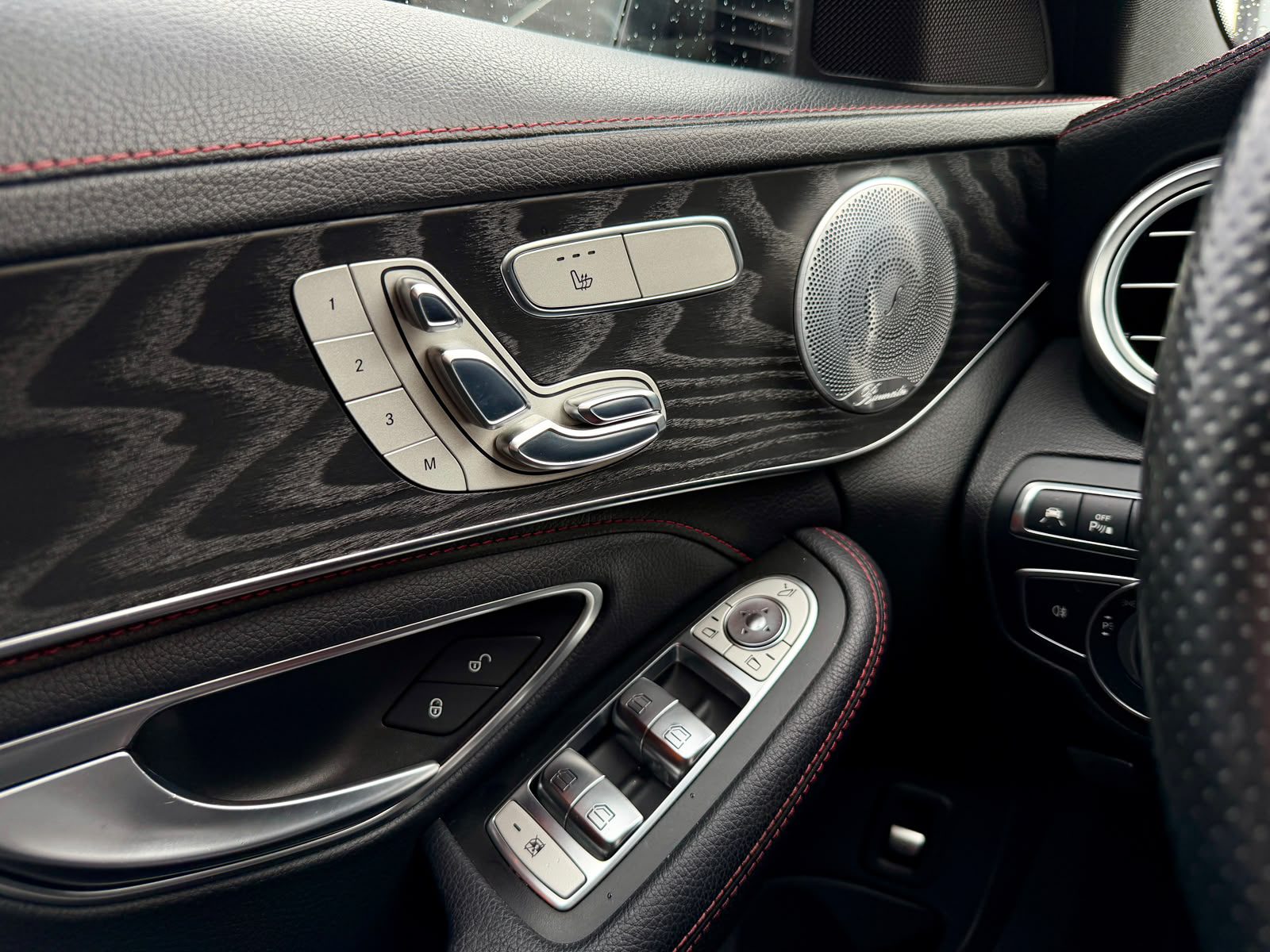 Mercedes-Benz C43 Amg 4Matic — foto 19 de 25