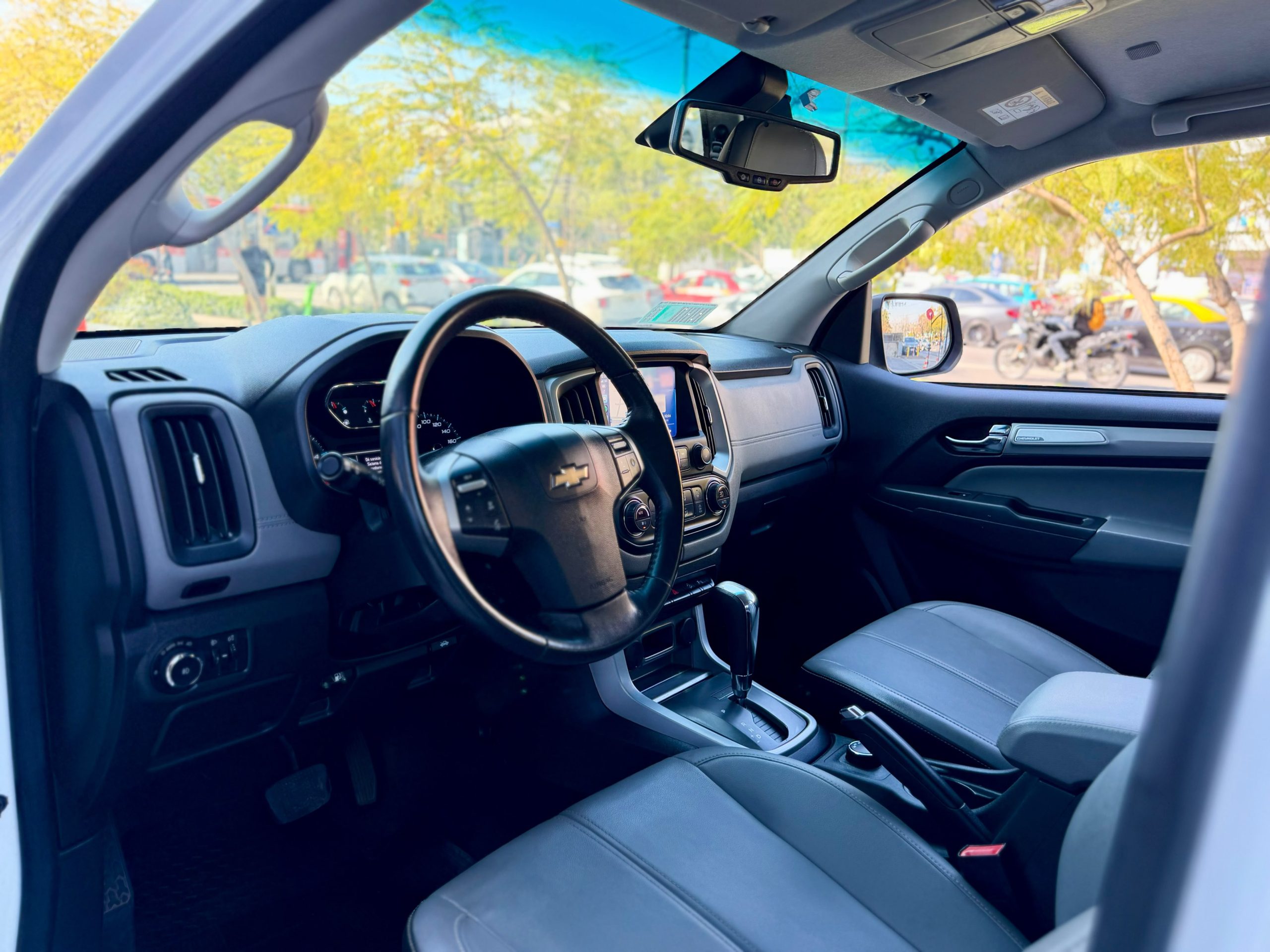 Chevrolet Colorado — foto 10 de 20