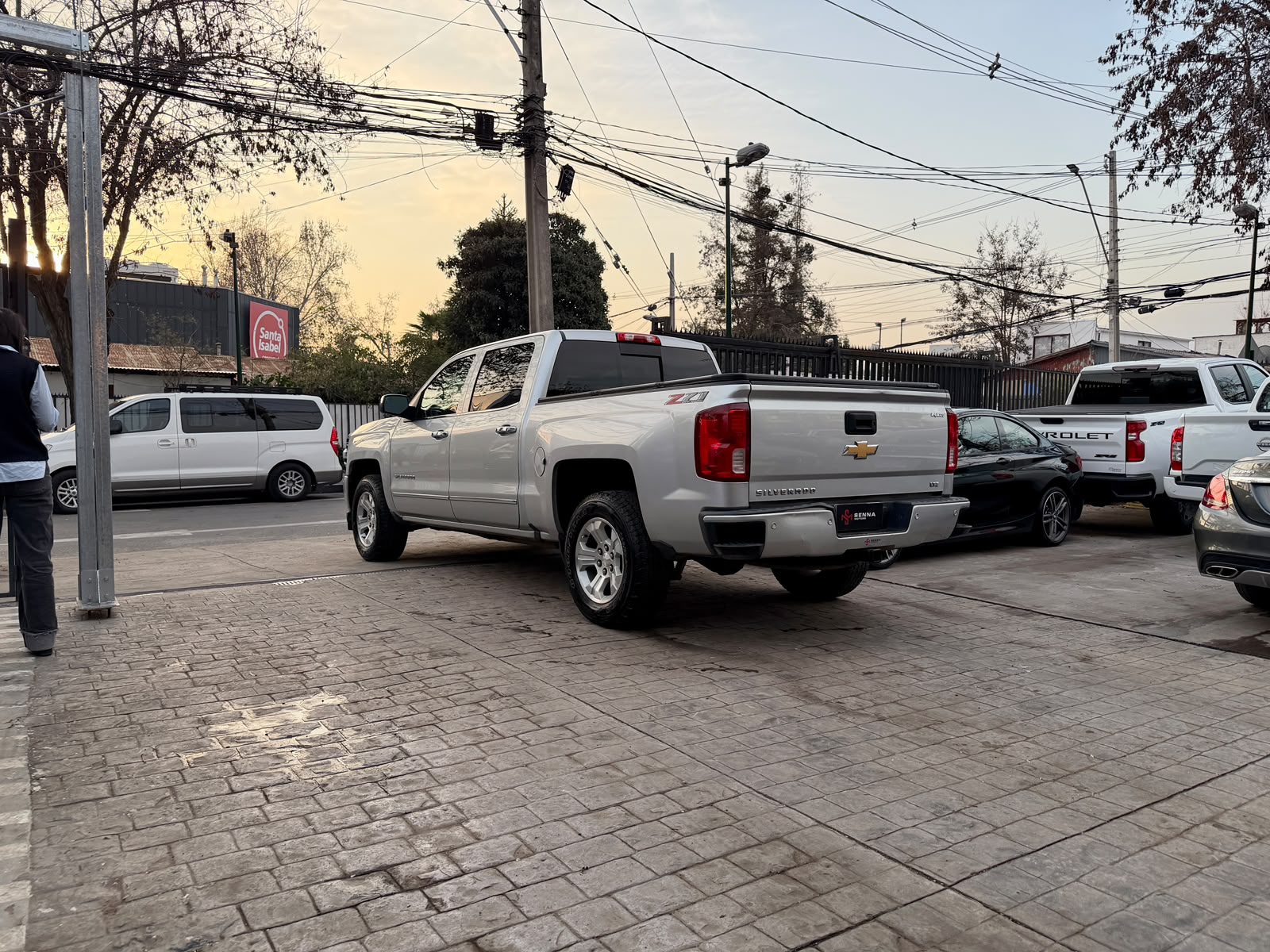 Chevrolet Silverado — foto 7 de 26
