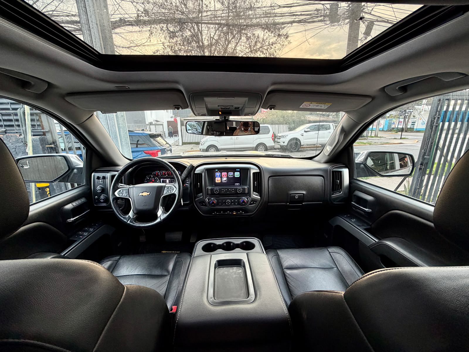 Chevrolet Silverado — foto 11 de 26