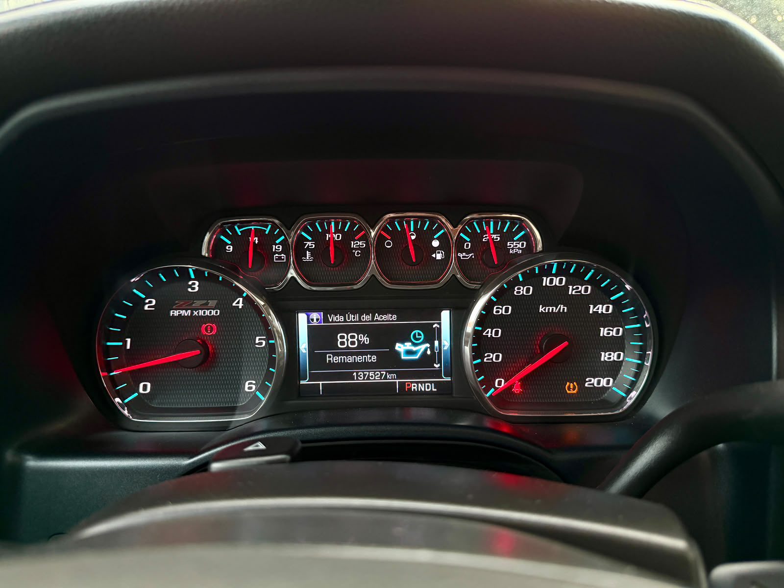 Chevrolet Silverado — foto 21 de 26