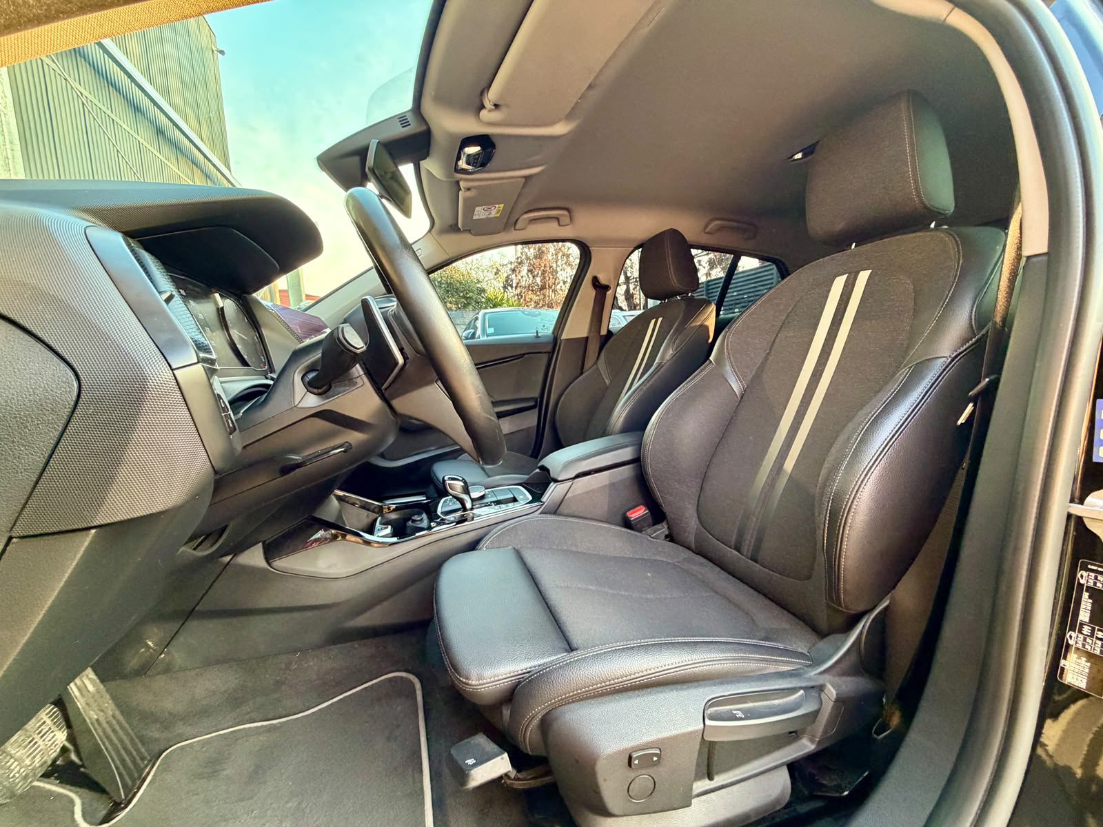 BMW 118I — foto 10 de 21