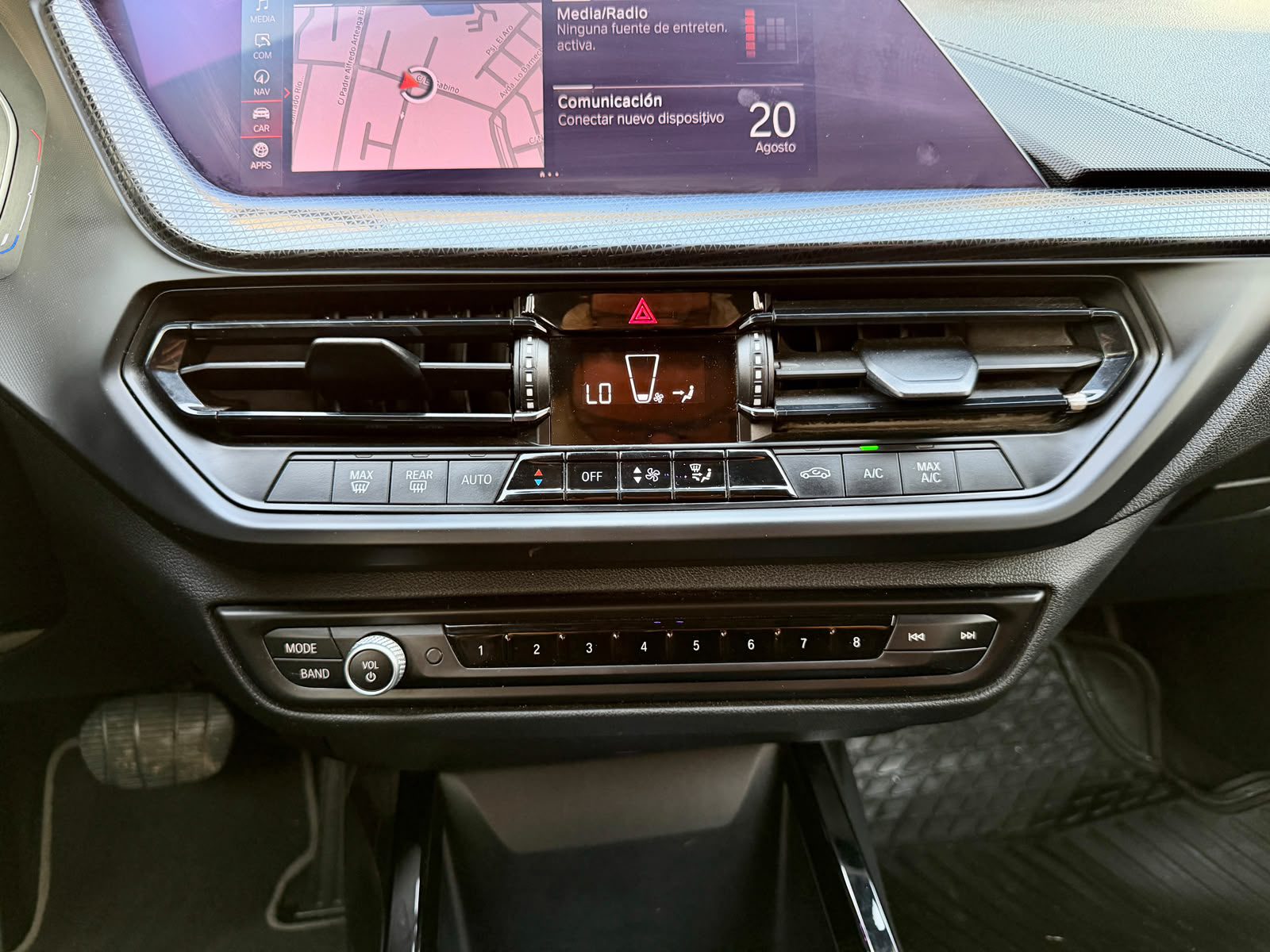 BMW 118I — foto 20 de 21