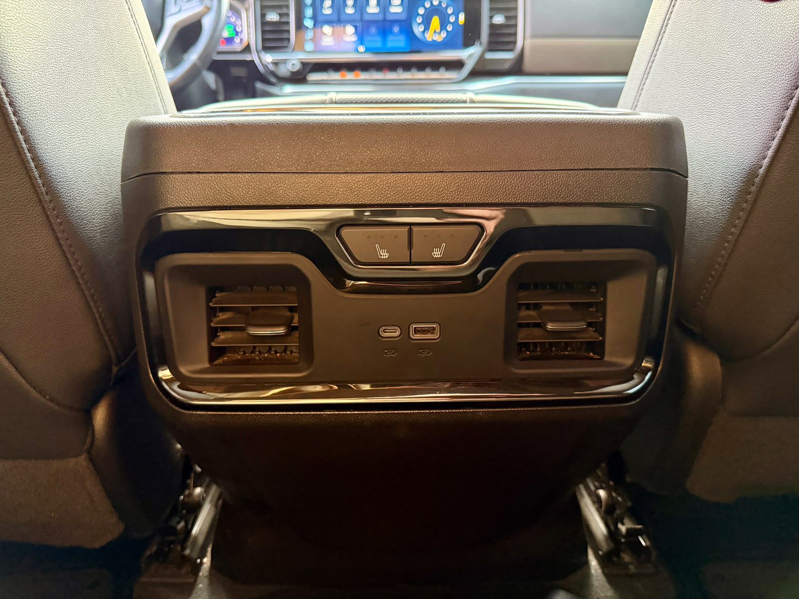 Chevrolet Silverado Zr2 — foto 17 de 24