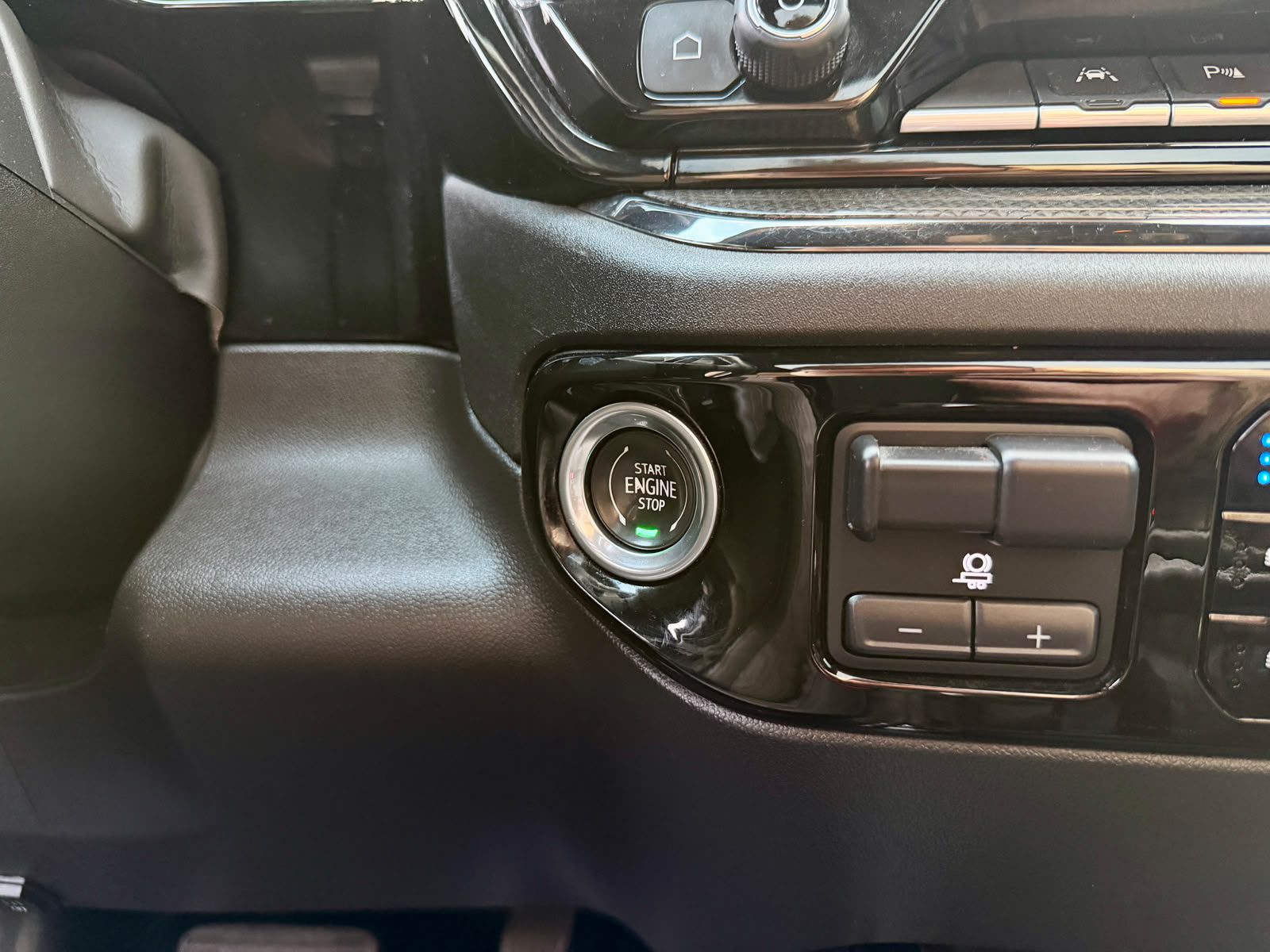Chevrolet Silverado Zr2 — foto 22 de 24