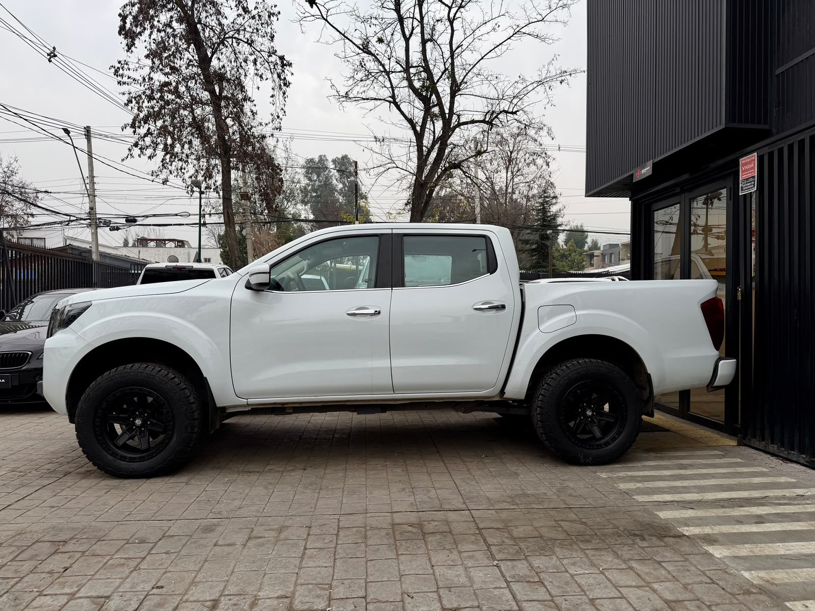 Nissan Navara Xe — foto 8 de 24