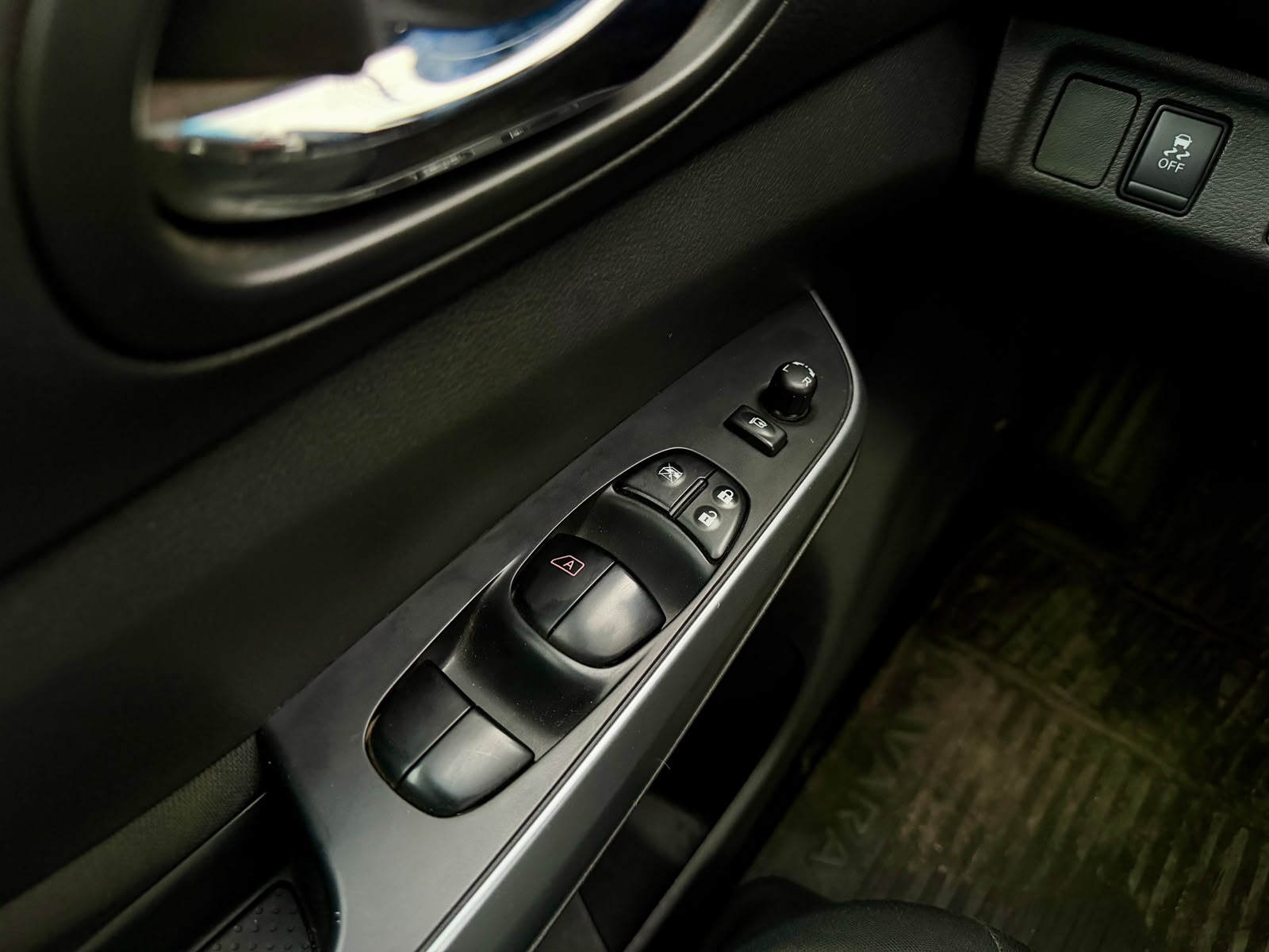 Nissan Navara Xe — foto 19 de 24