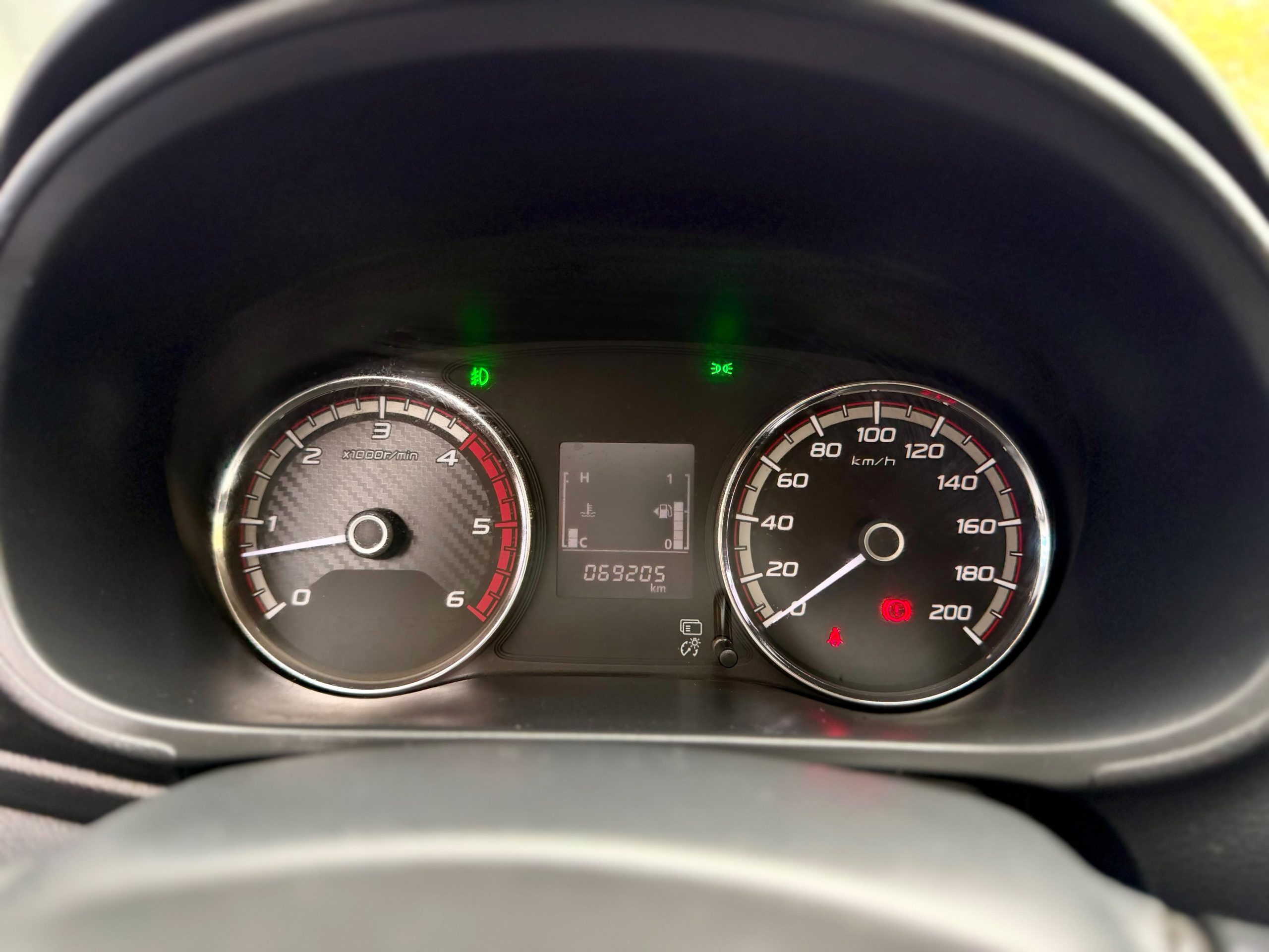 Mitsubishi L200 Katana Cr — foto 14 de 15
