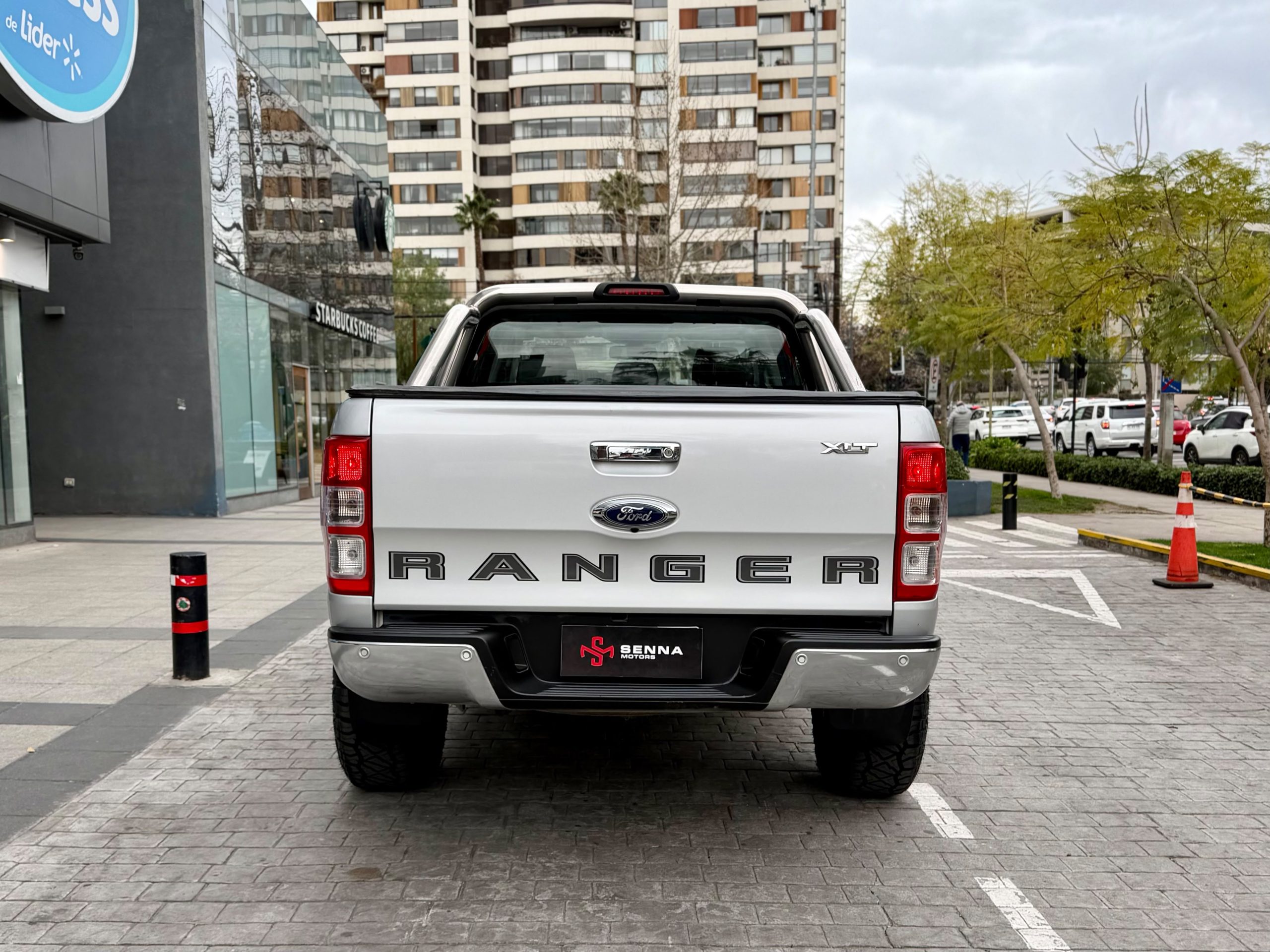 Ford Ranger Xlt — foto 5 de 19