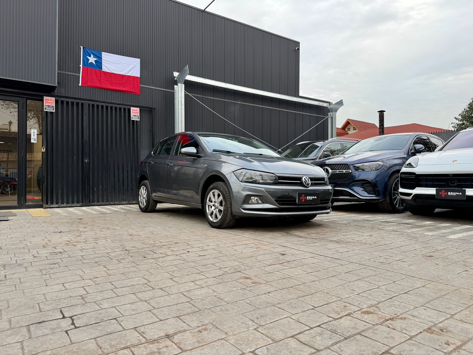 Volkswagen Polo Comfortline — foto 3 de 21