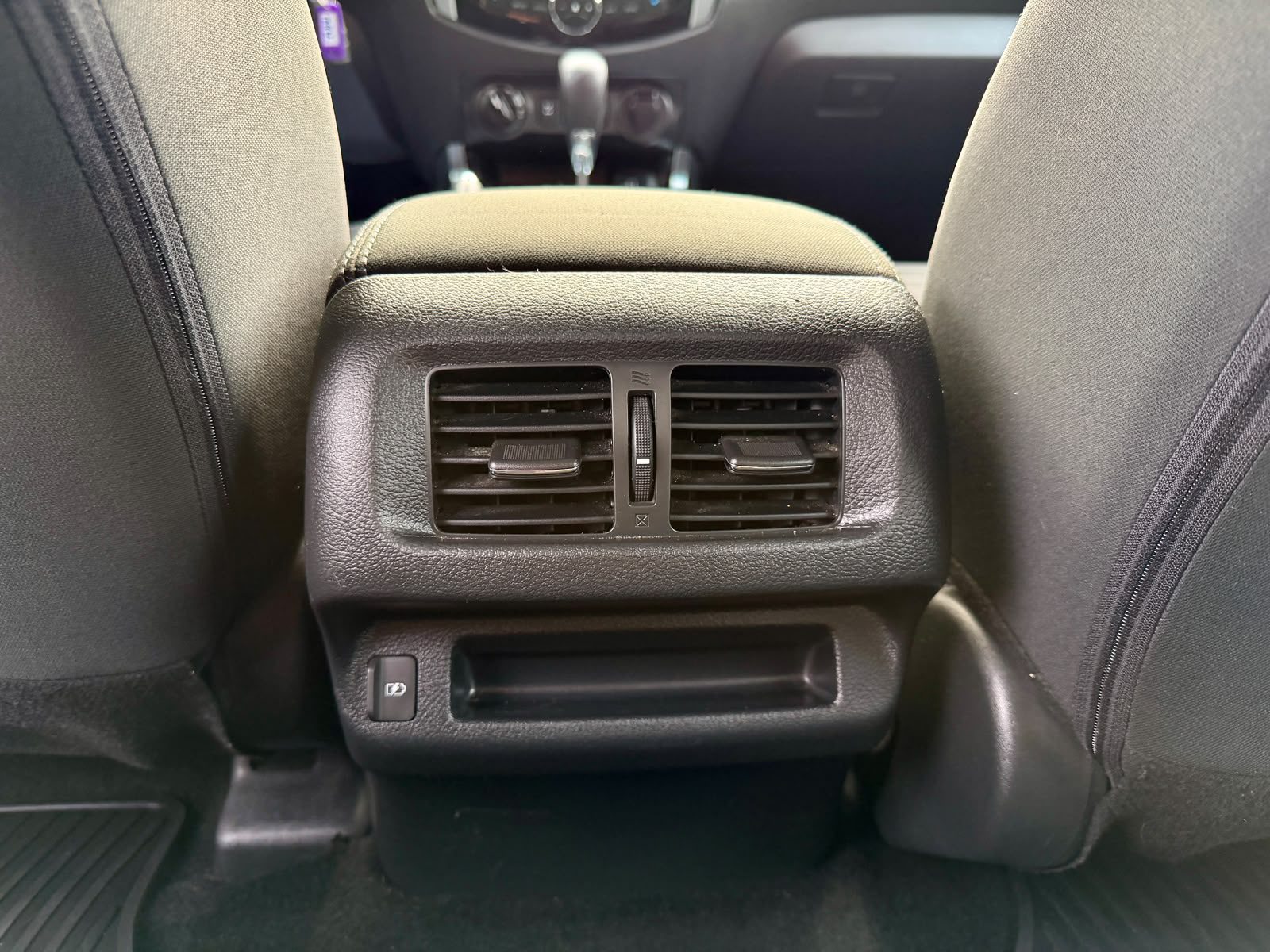 Nissan Navara Xe — foto 15 de 29