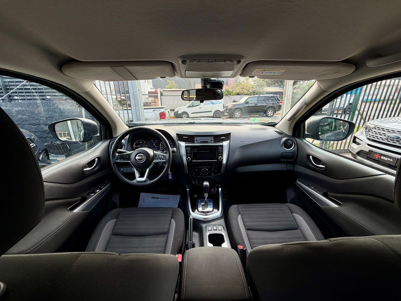 Nissan Navara Xe — foto 13 de 29