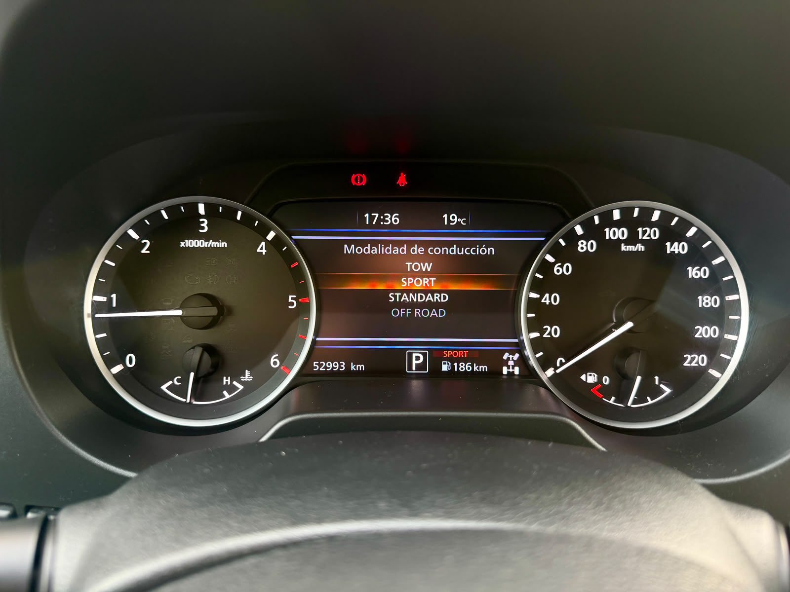 Nissan Navara Xe — foto 26 de 29