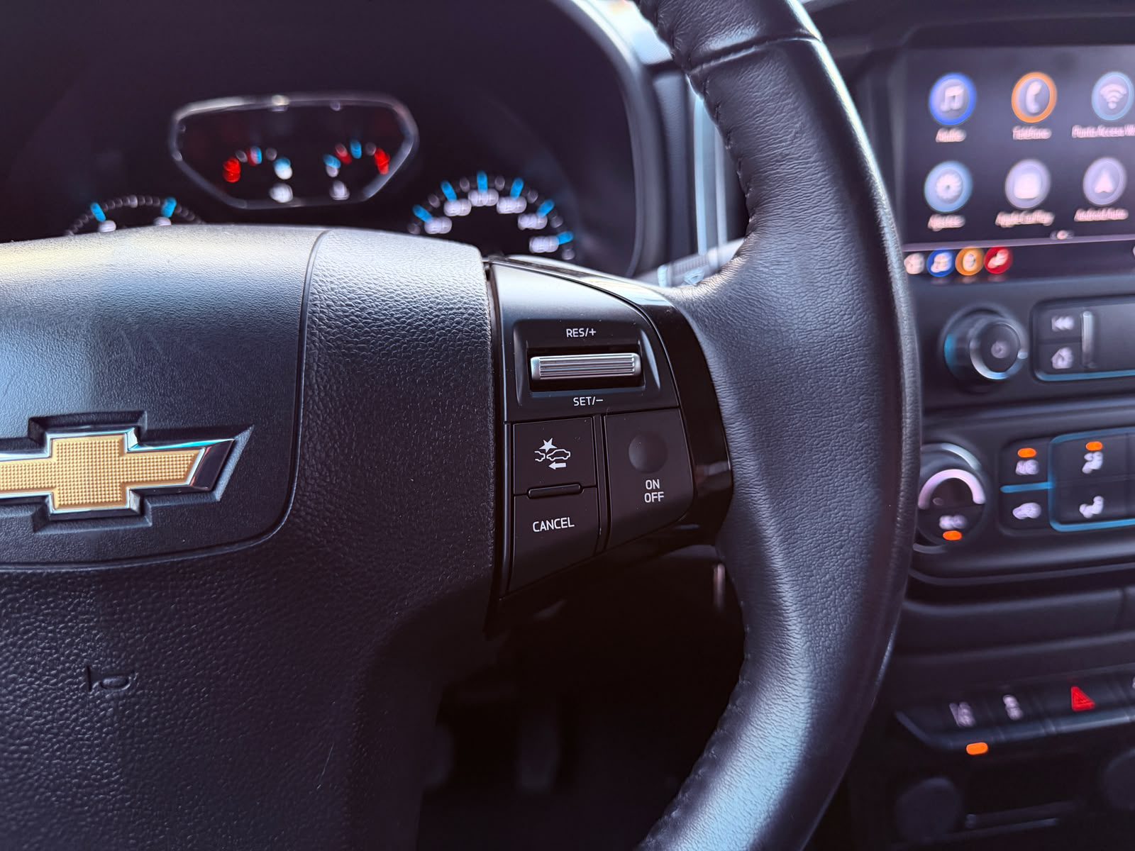 Chevrolet Colorado High Country — foto 17 de 24