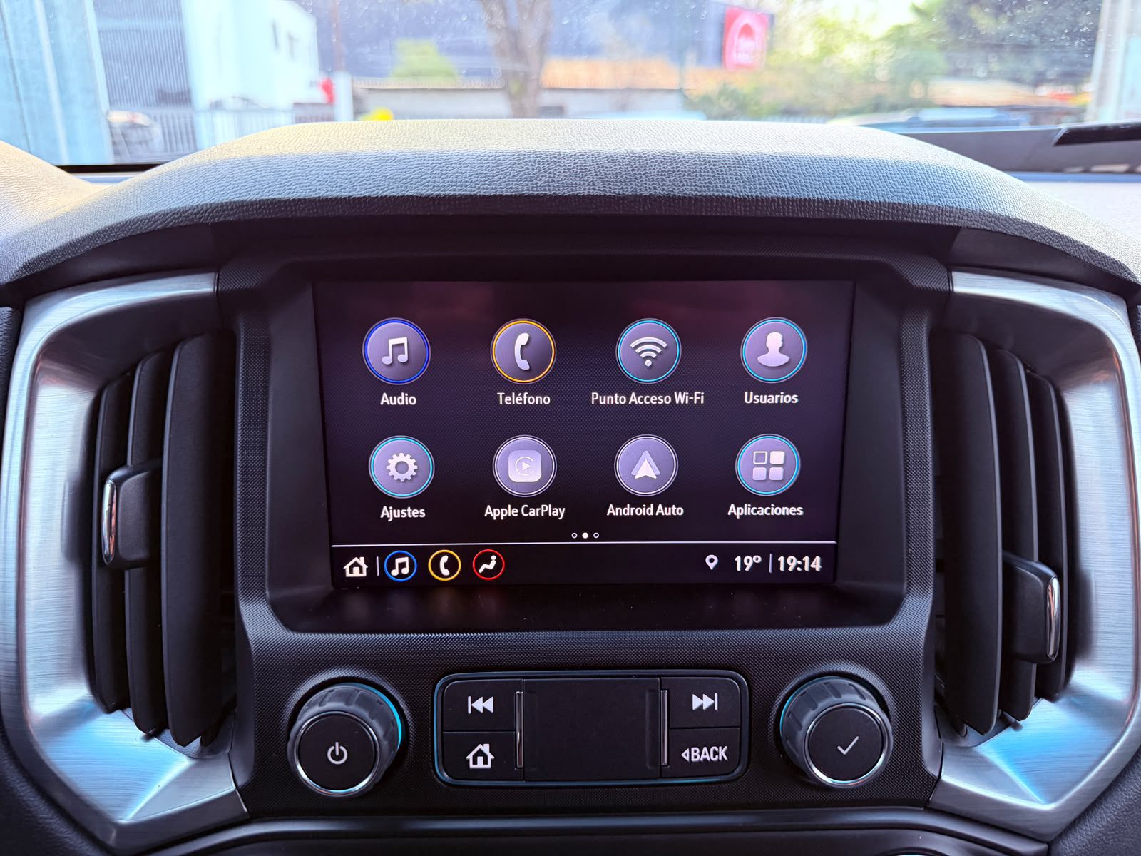 Chevrolet Colorado High Country — foto 19 de 24