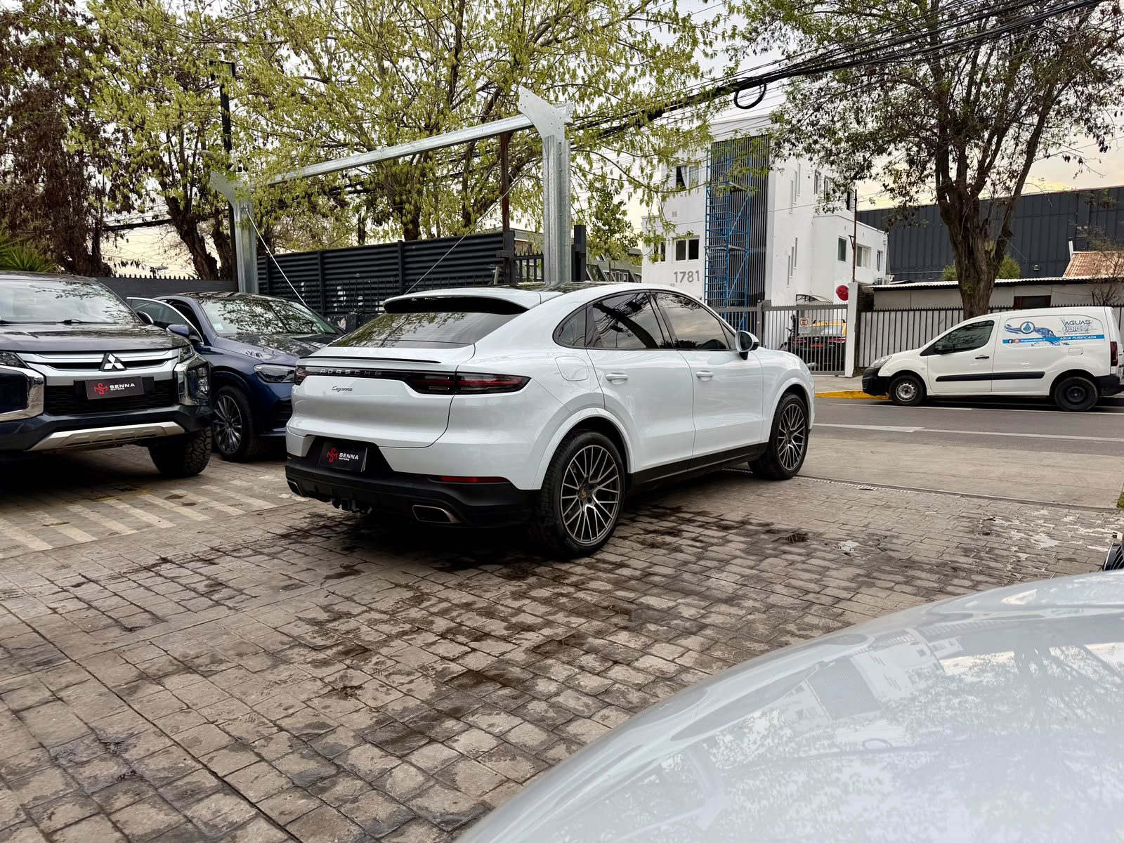 Porsche Cayenne Coupe — foto 5 de 27