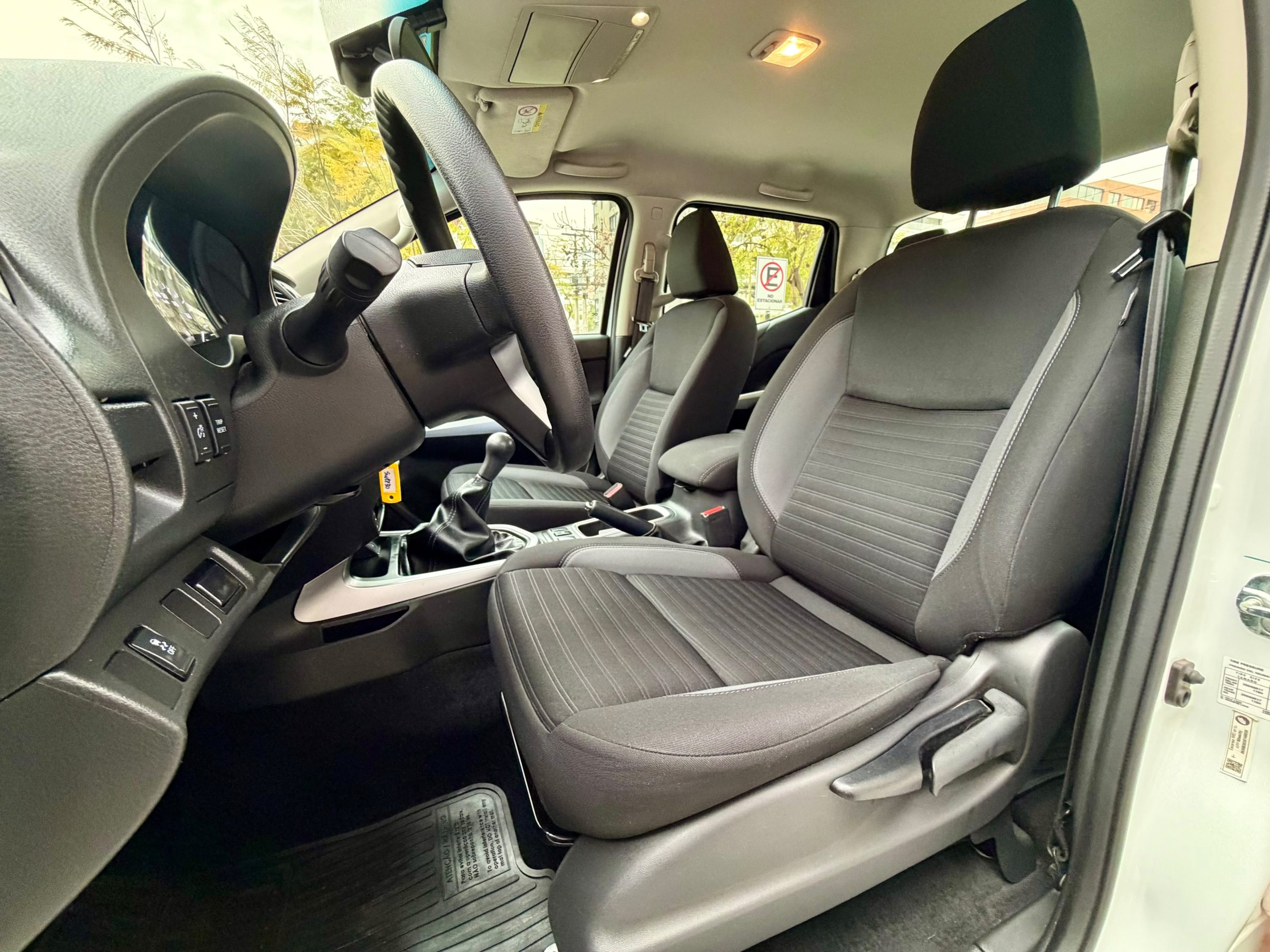 Nissan Navara Xe — foto 17 de 20
