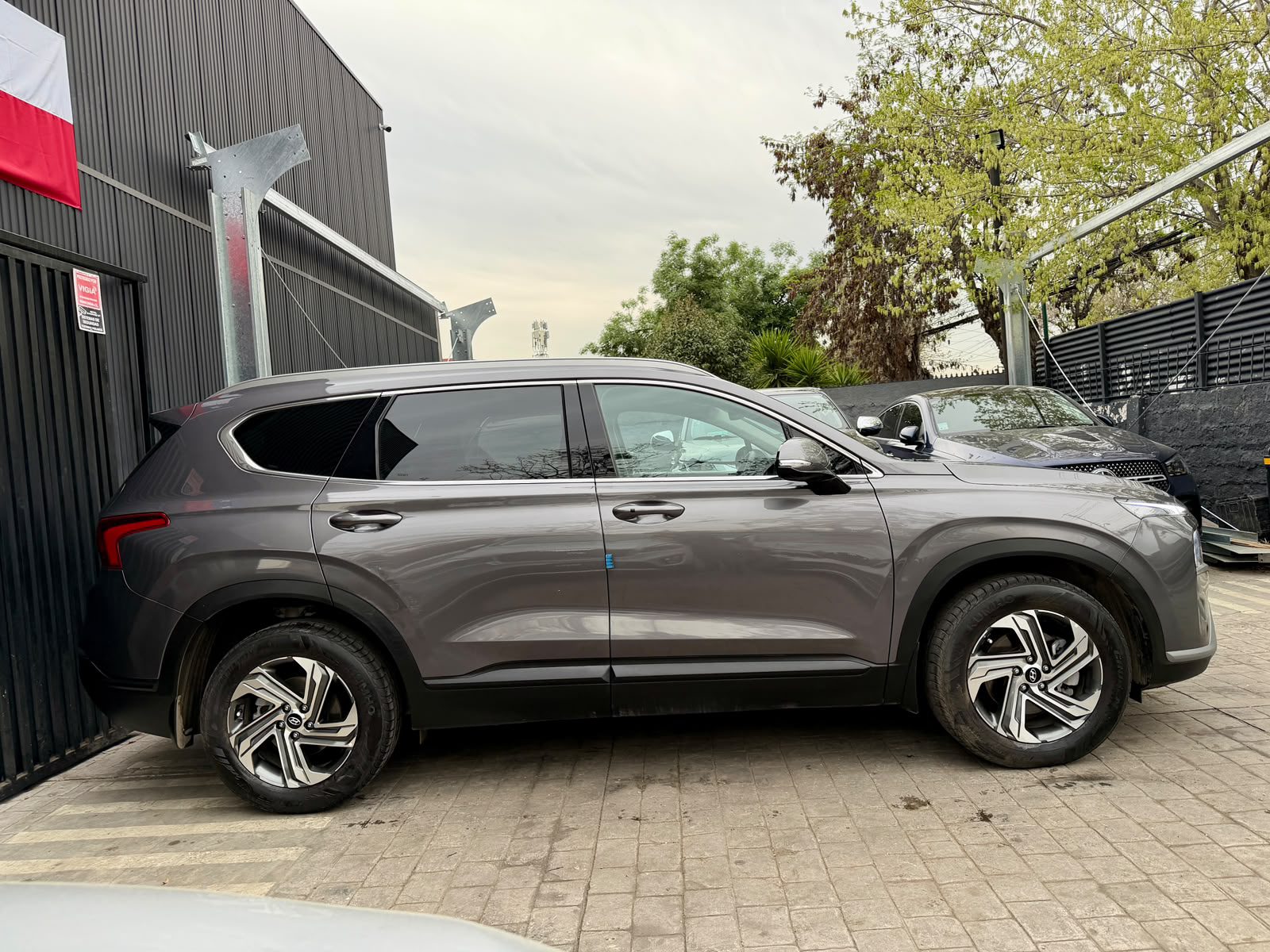 Hyundai Santa Fe — foto 5 de 27