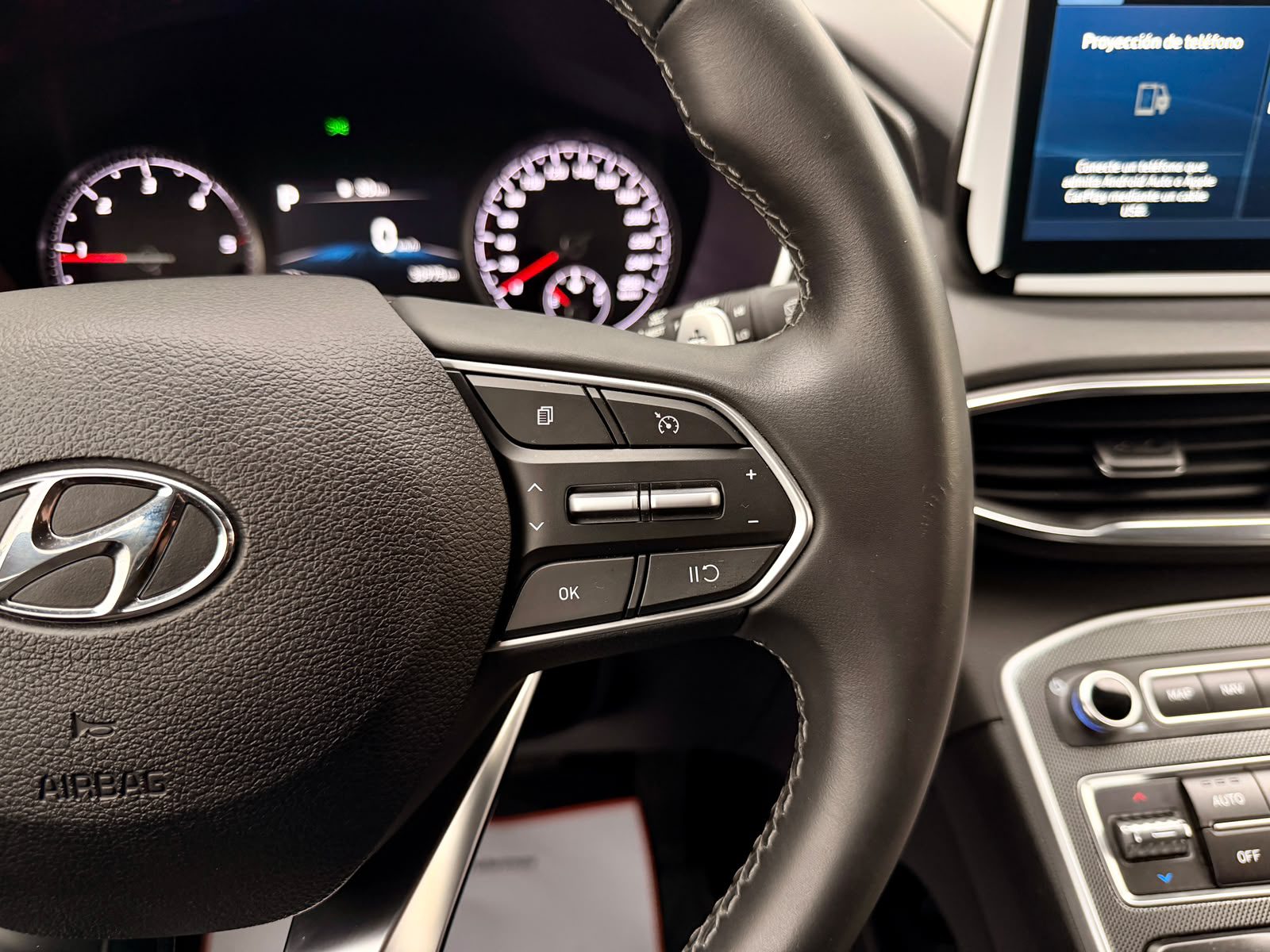 Hyundai Santa Fe — foto 17 de 27