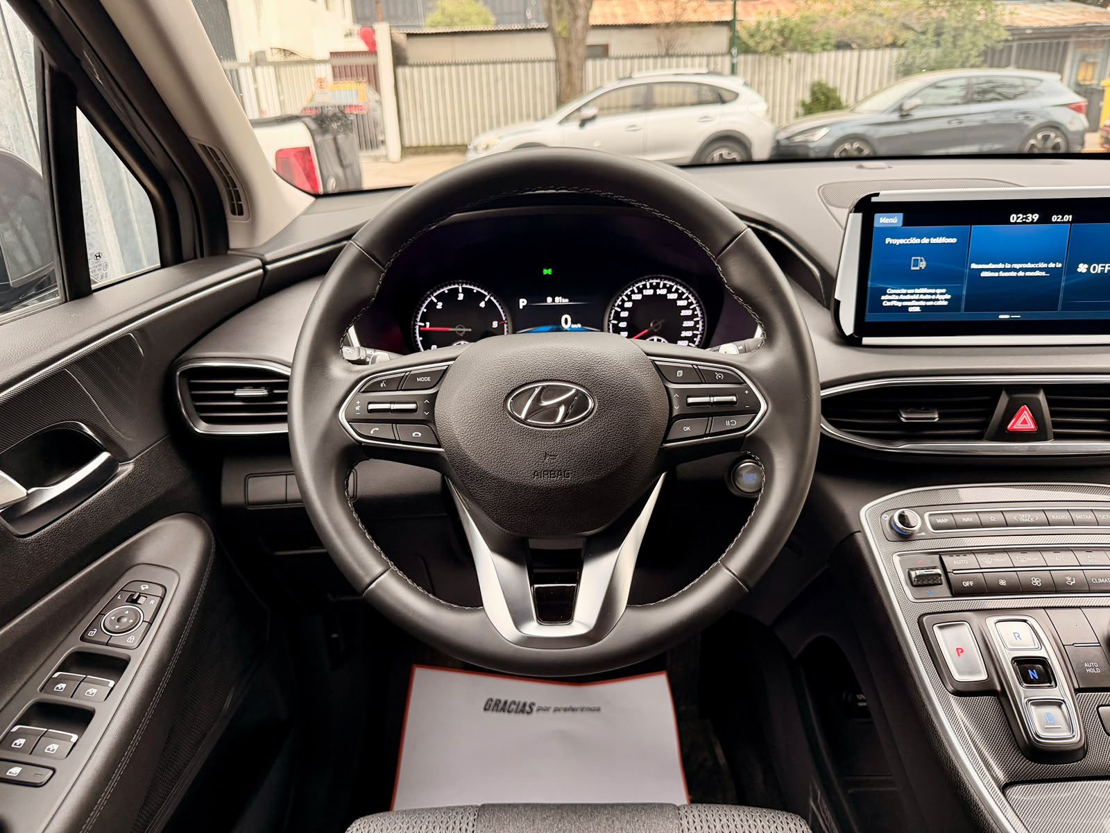 Hyundai Santa Fe — foto 15 de 27