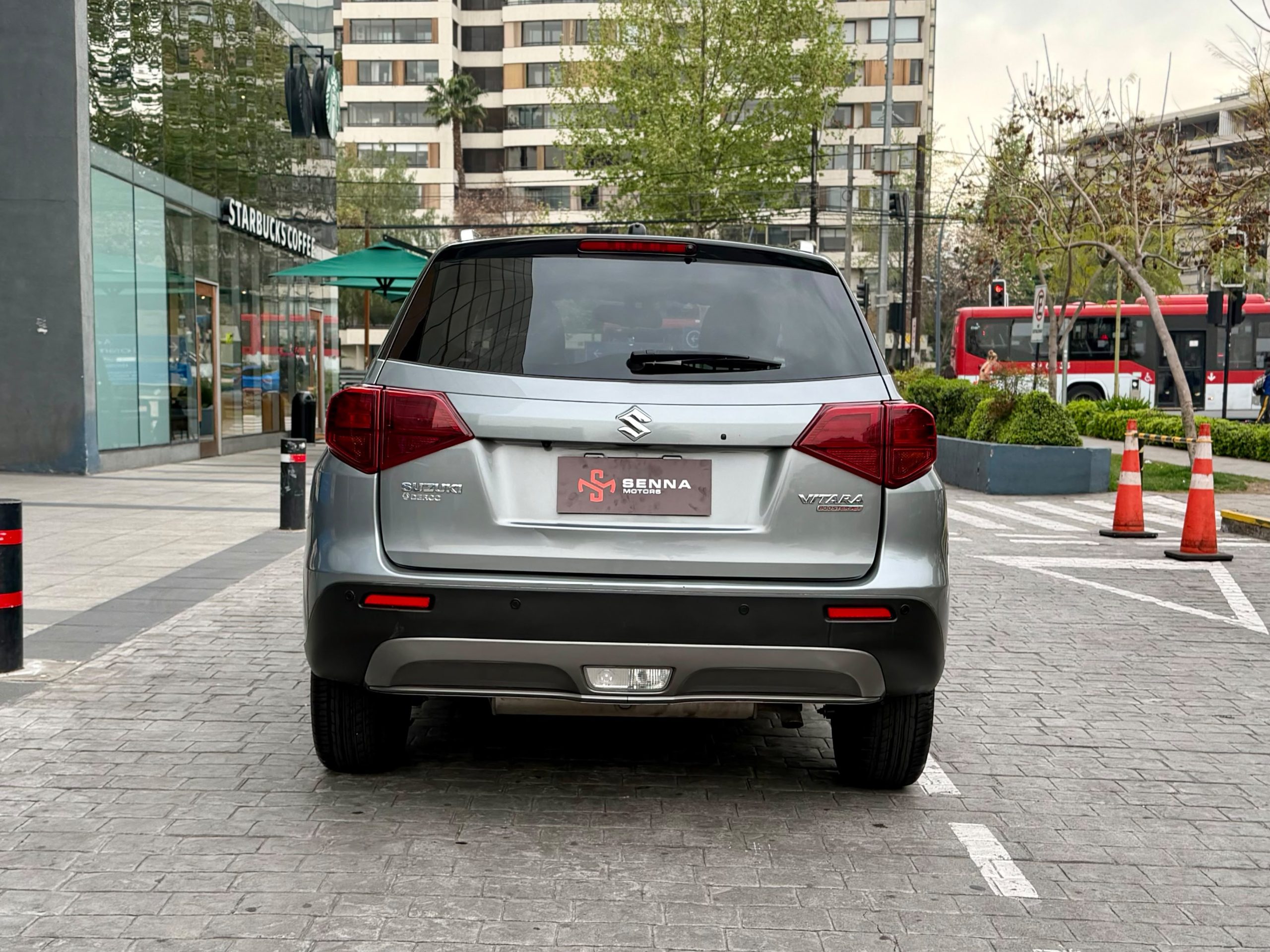 Suzuki Vitara Limited 1.4 Boosterjet — foto 6 de 23