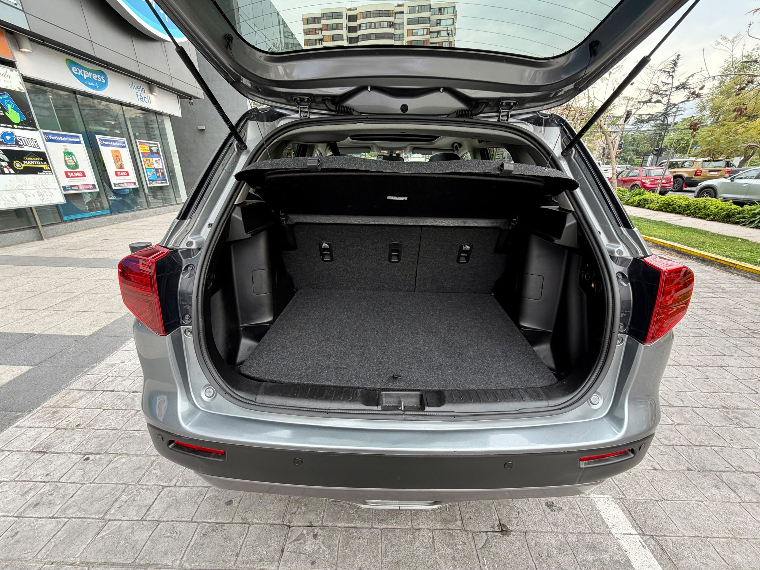 Suzuki Vitara Limited 1.4 Boosterjet — foto 23 de 23