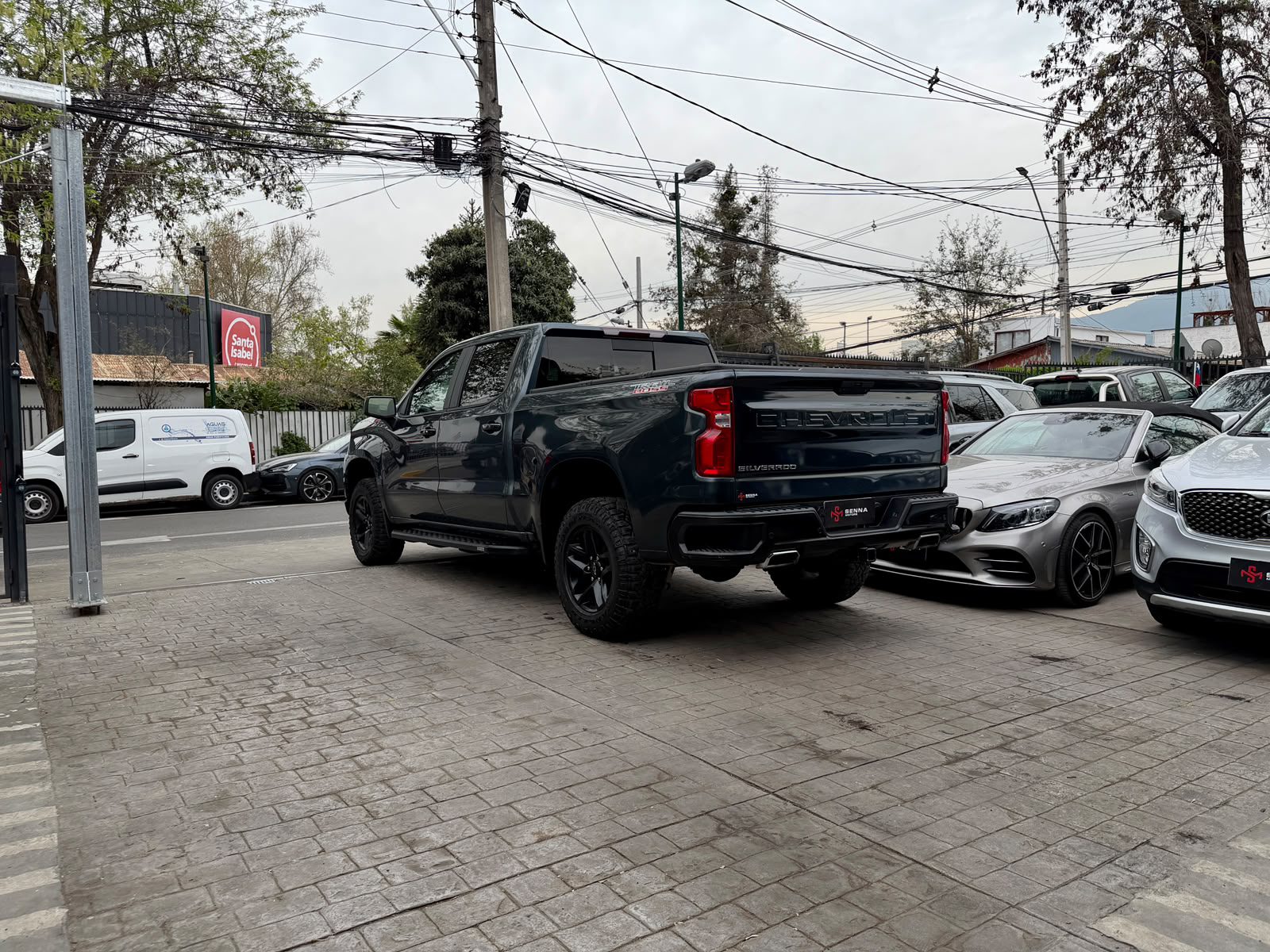 Chevrolet Silverado Z71 Trail Boss — foto 7 de 24