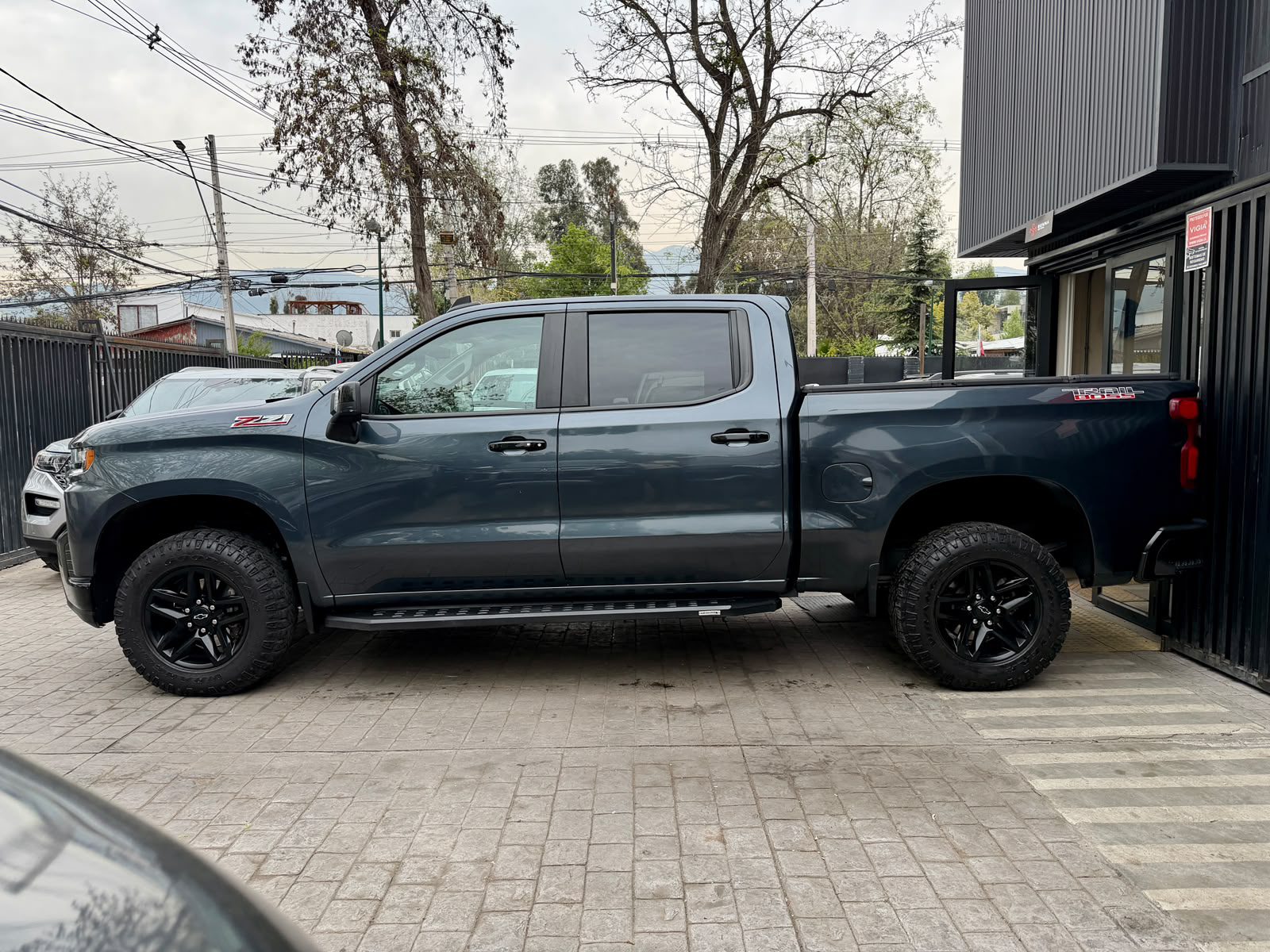 Chevrolet Silverado Z71 Trail Boss — foto 8 de 24