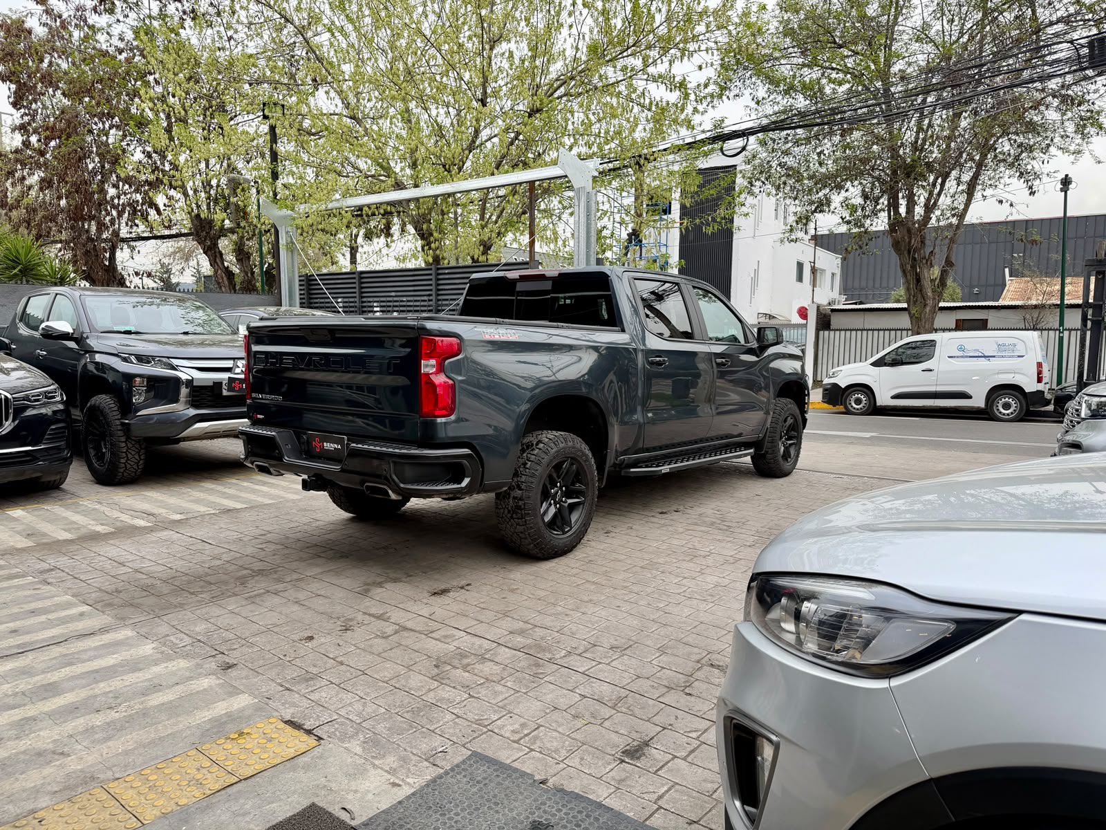 Chevrolet Silverado Z71 Trail Boss — foto 5 de 24
