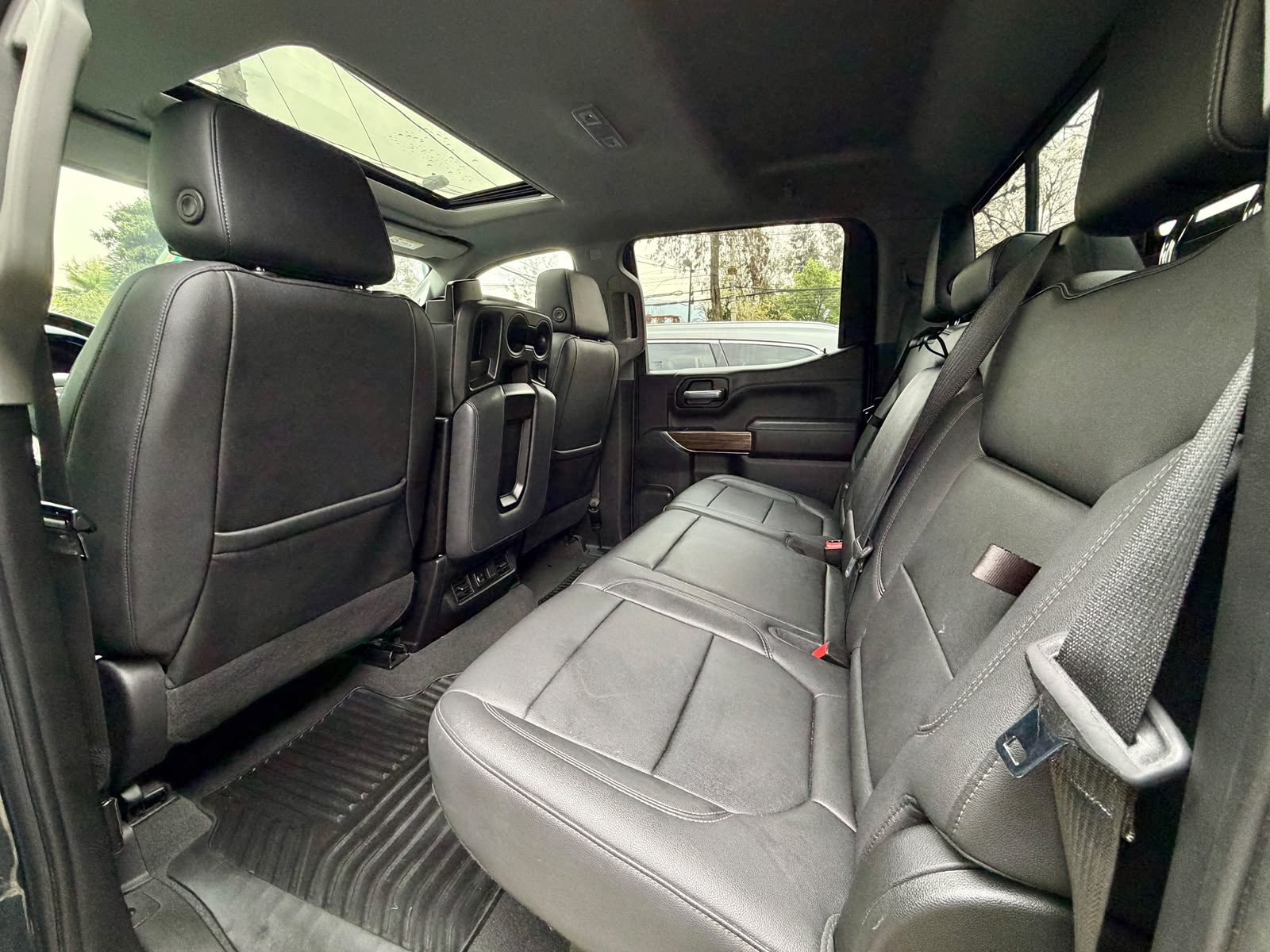 Chevrolet Silverado Z71 Trail Boss — foto 14 de 24