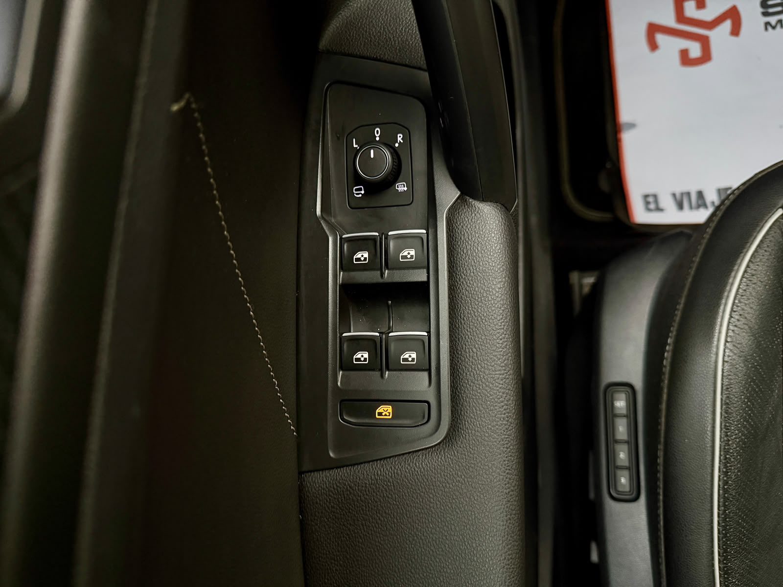 Volkswagen Tiguan R-Line Black Edition — foto 27 de 28