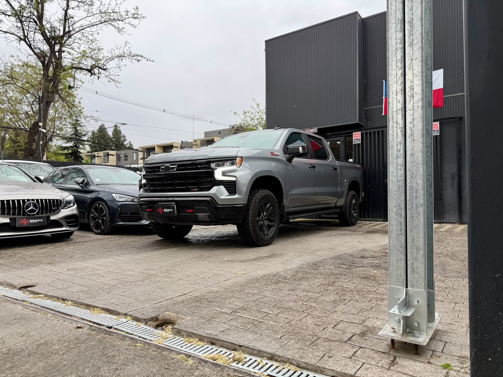 Chevrolet Silverado Z71 Trail Boss 4WD 2021, foto 1 de 20